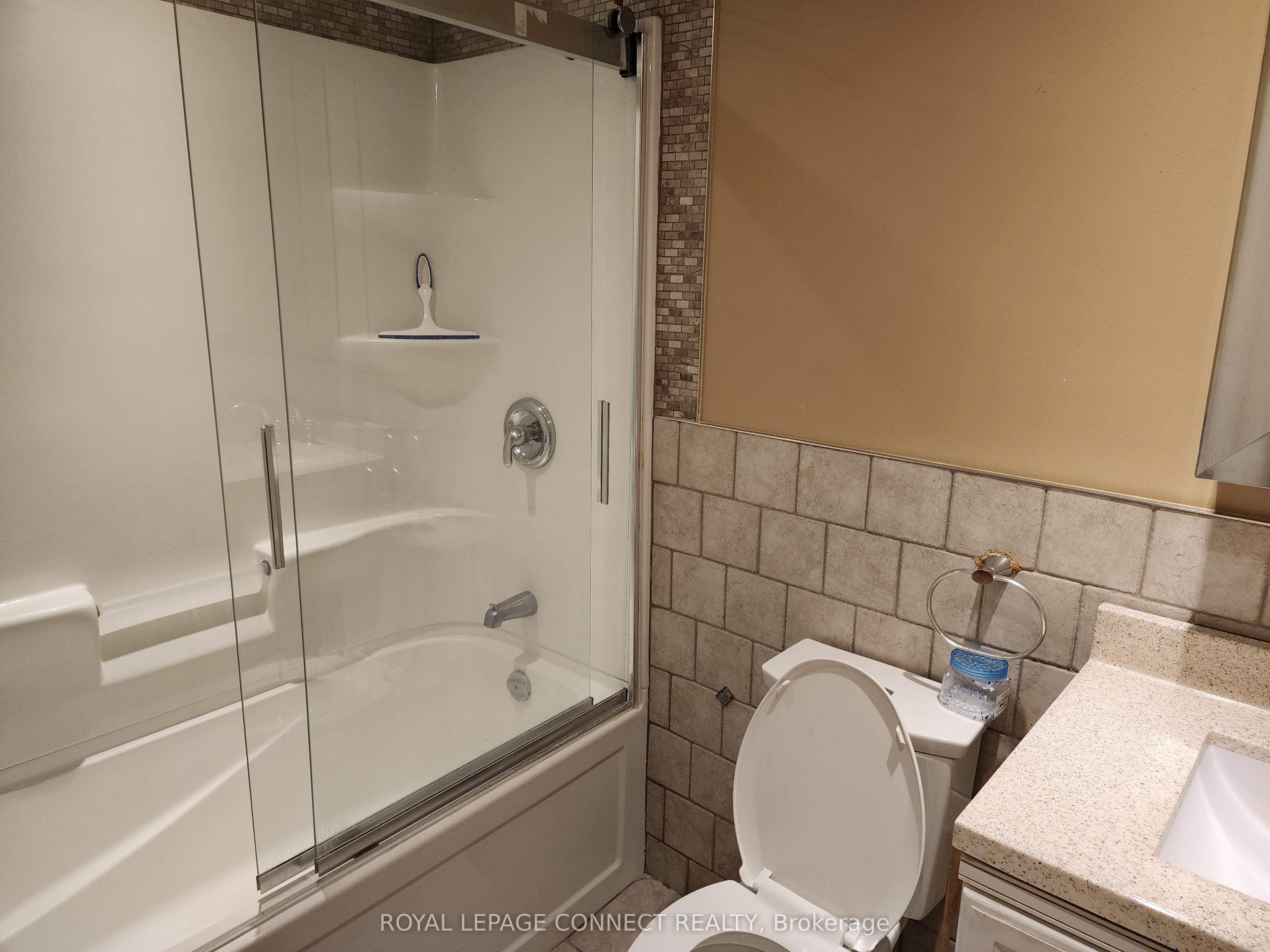 191-3 Millwick Drive Property Photo 10