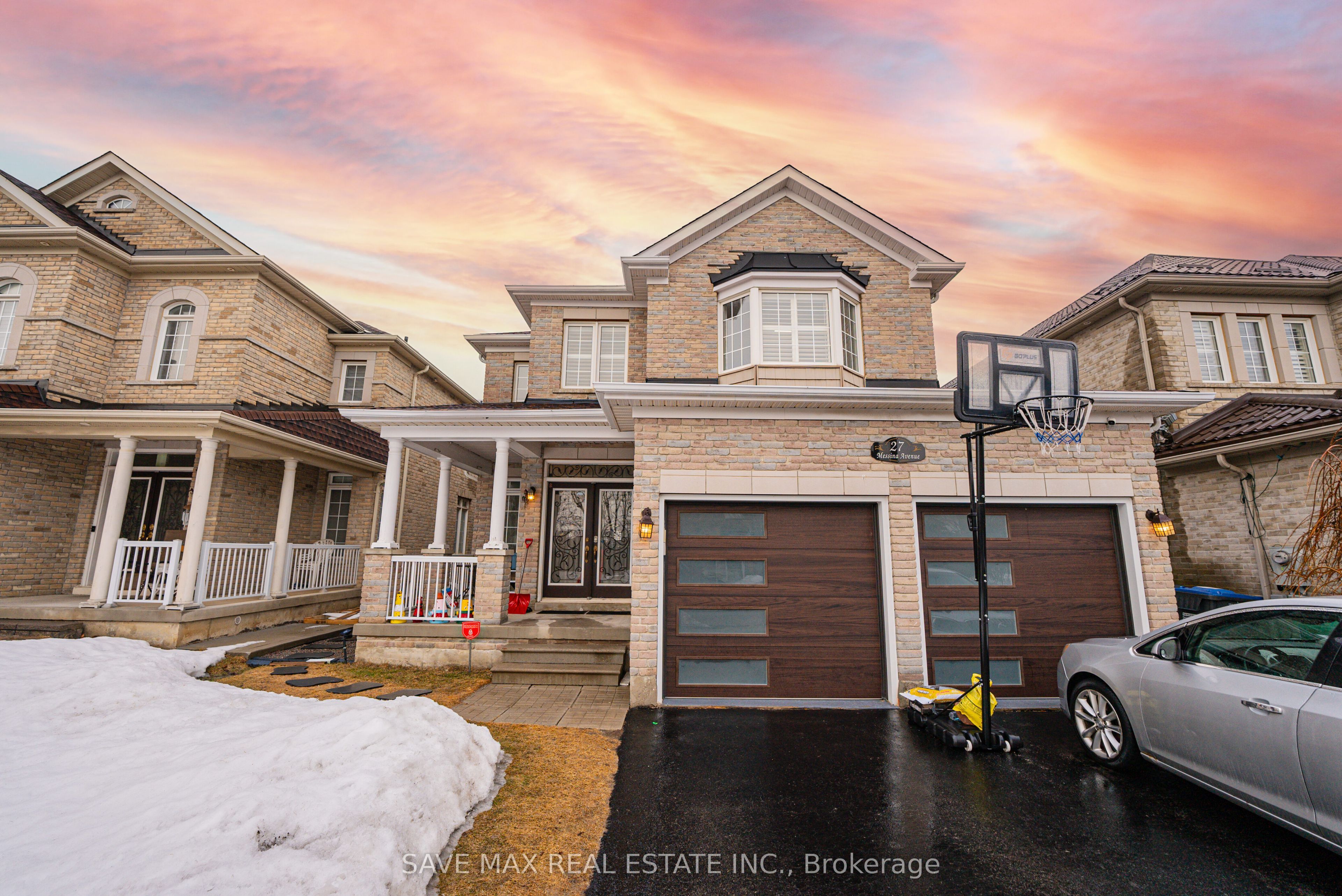 27 Messina Ave Property Photo 1