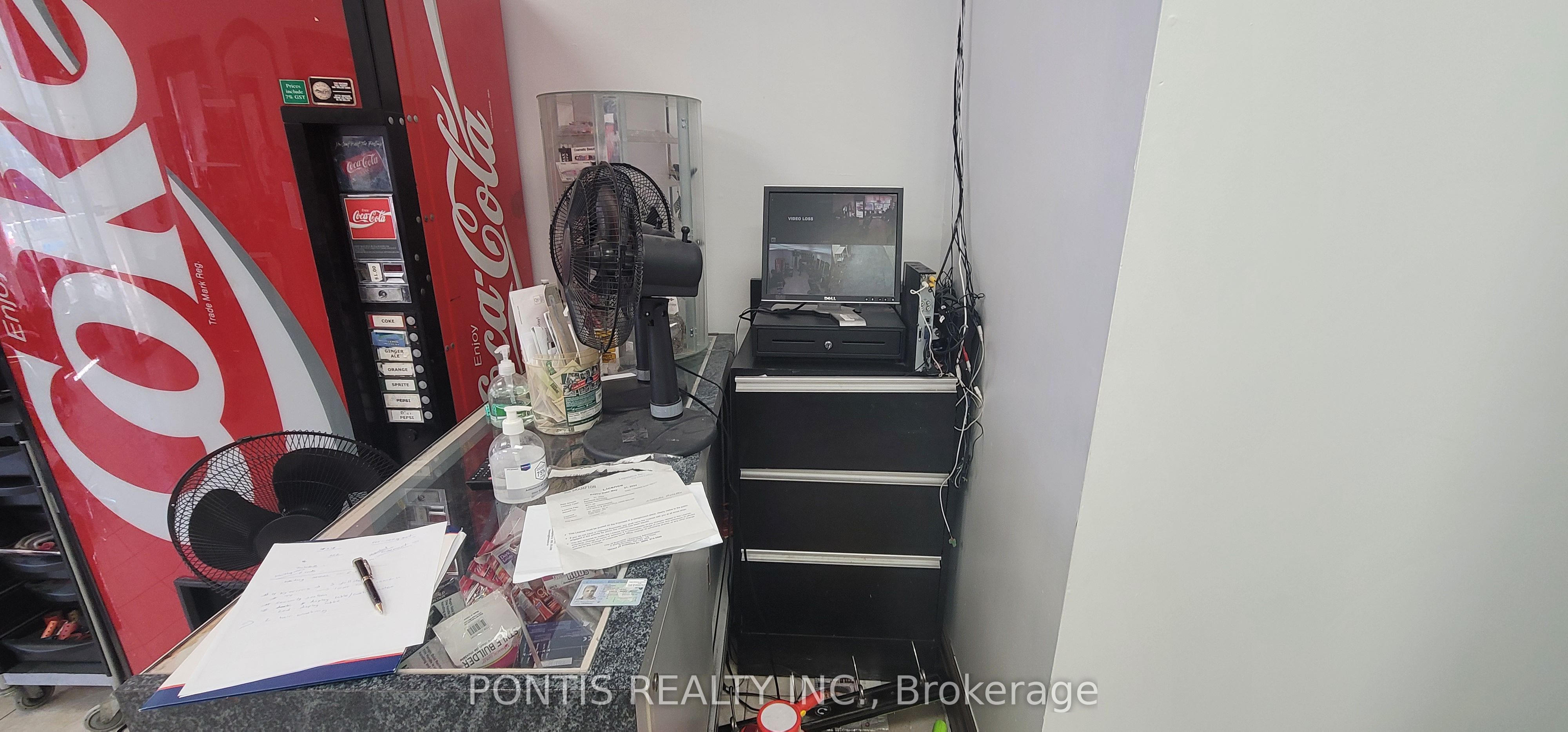35 Queen Street Property Photo 14