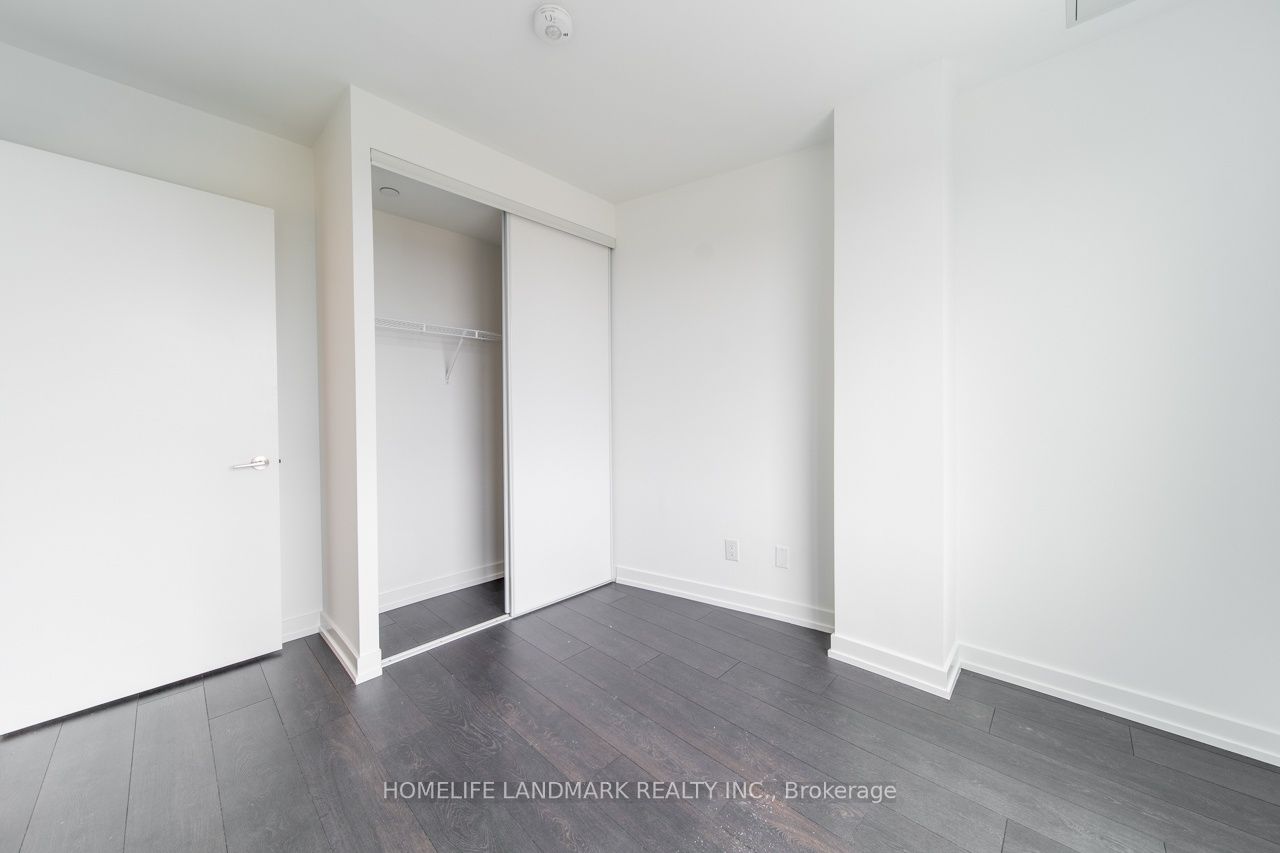 #632 - 3100 Keele Street Property Photo 4