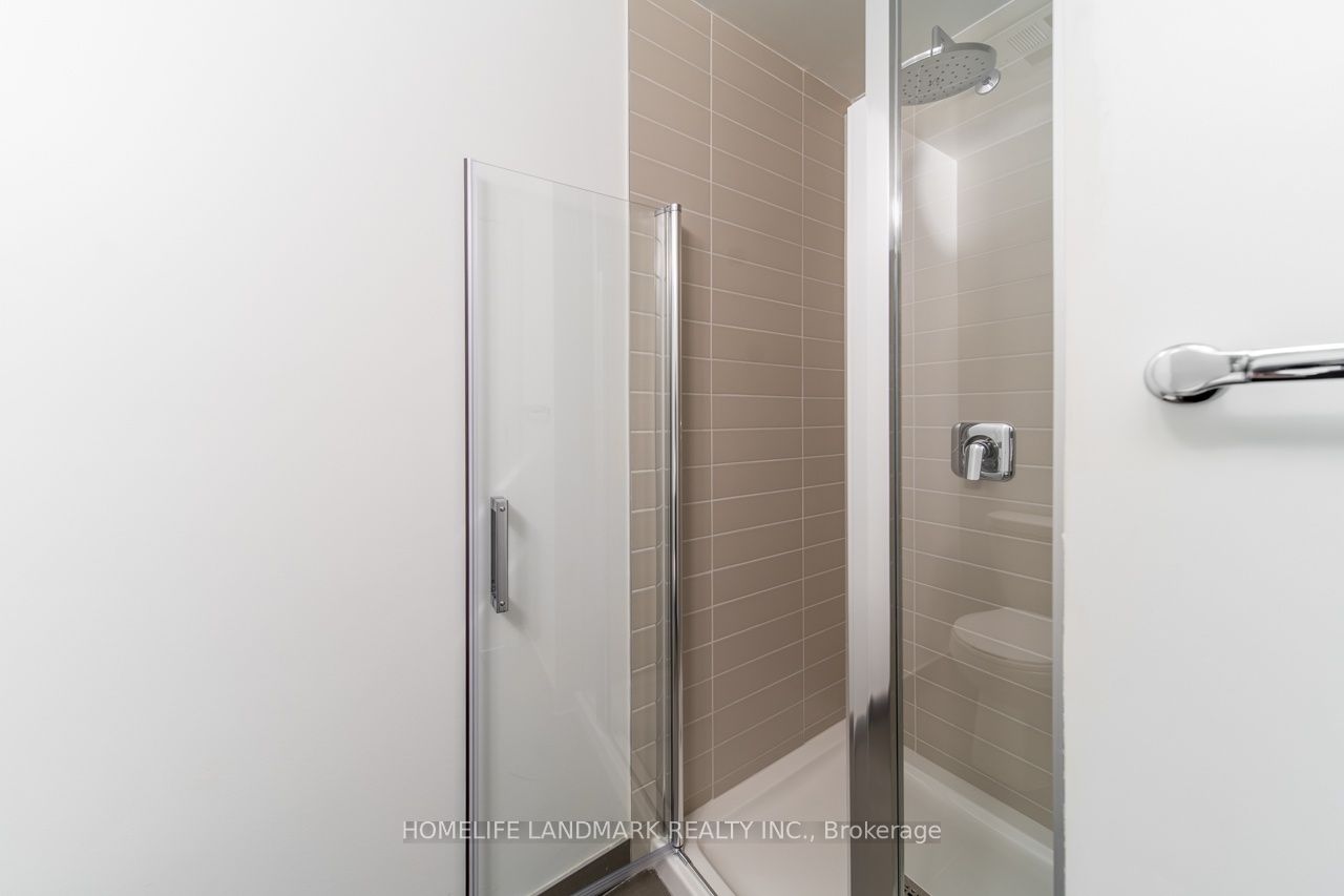 #632 - 3100 Keele Street Property Photo 9