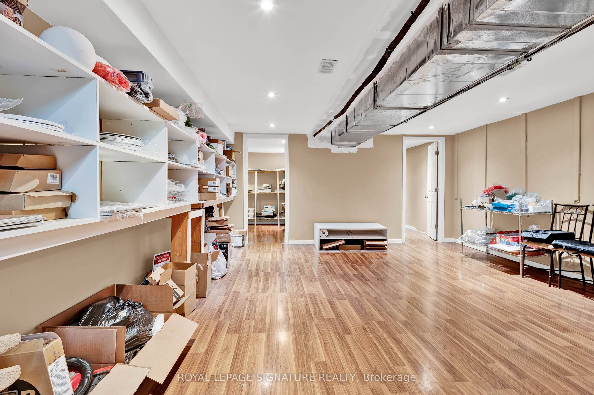 3588 Dufferin Street Property Photo 12