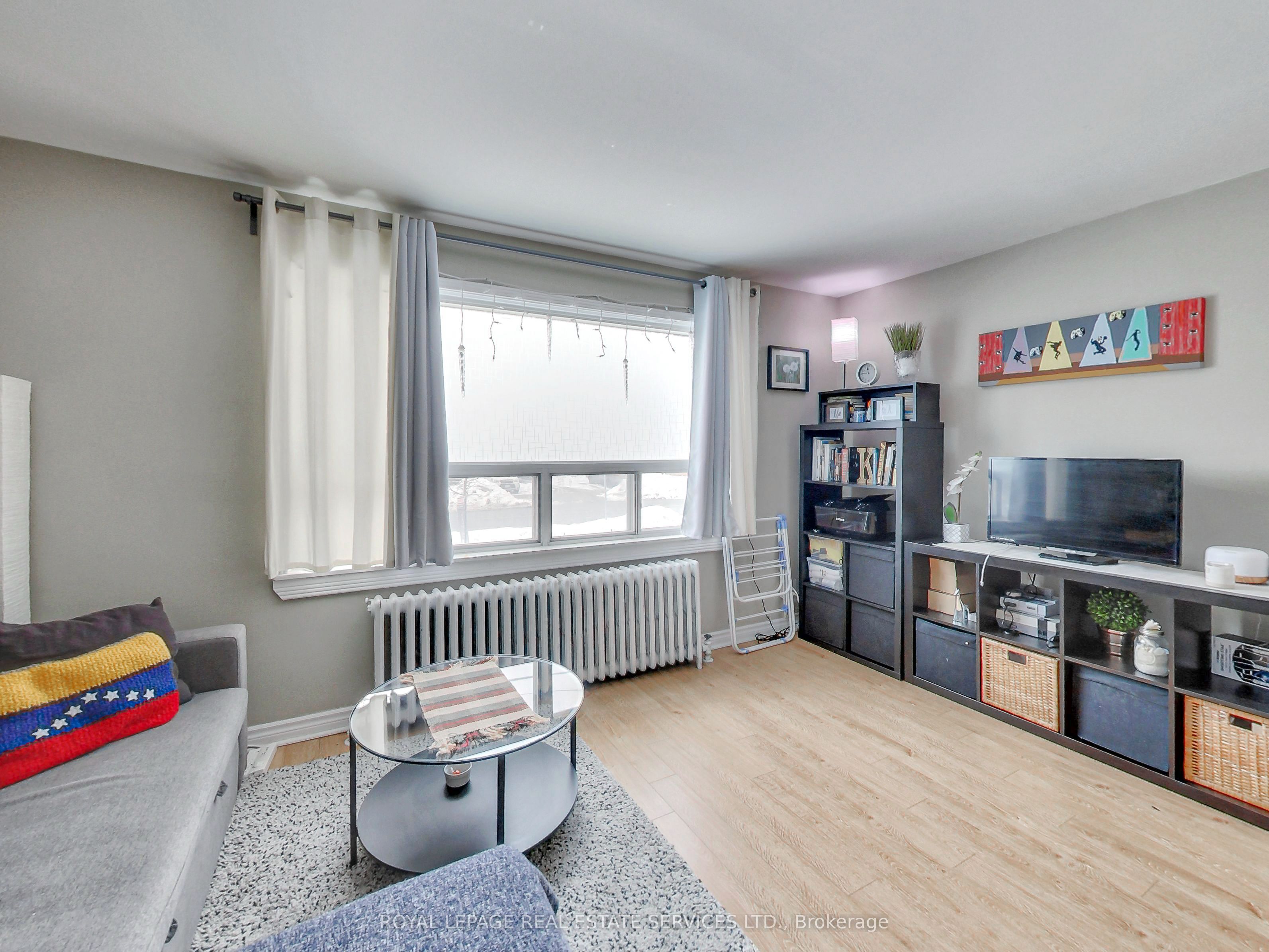 197 Royal York Road Property Photo 4