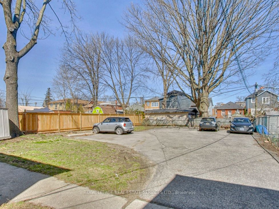 197 Royal York Road Property Photo 37