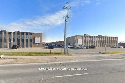 #363 - 2325 Hurontario Street Property Photo 1