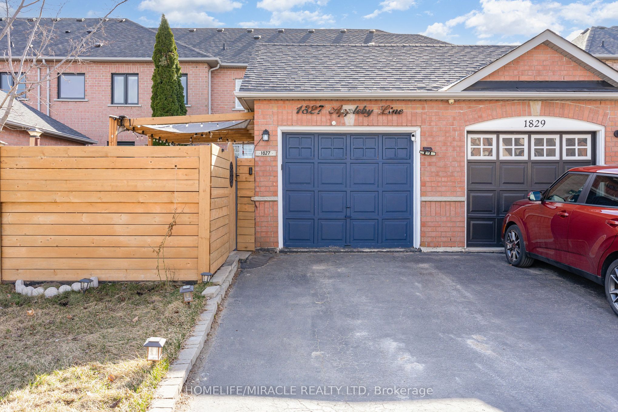 1827 Appleby Line Property Photo 1
