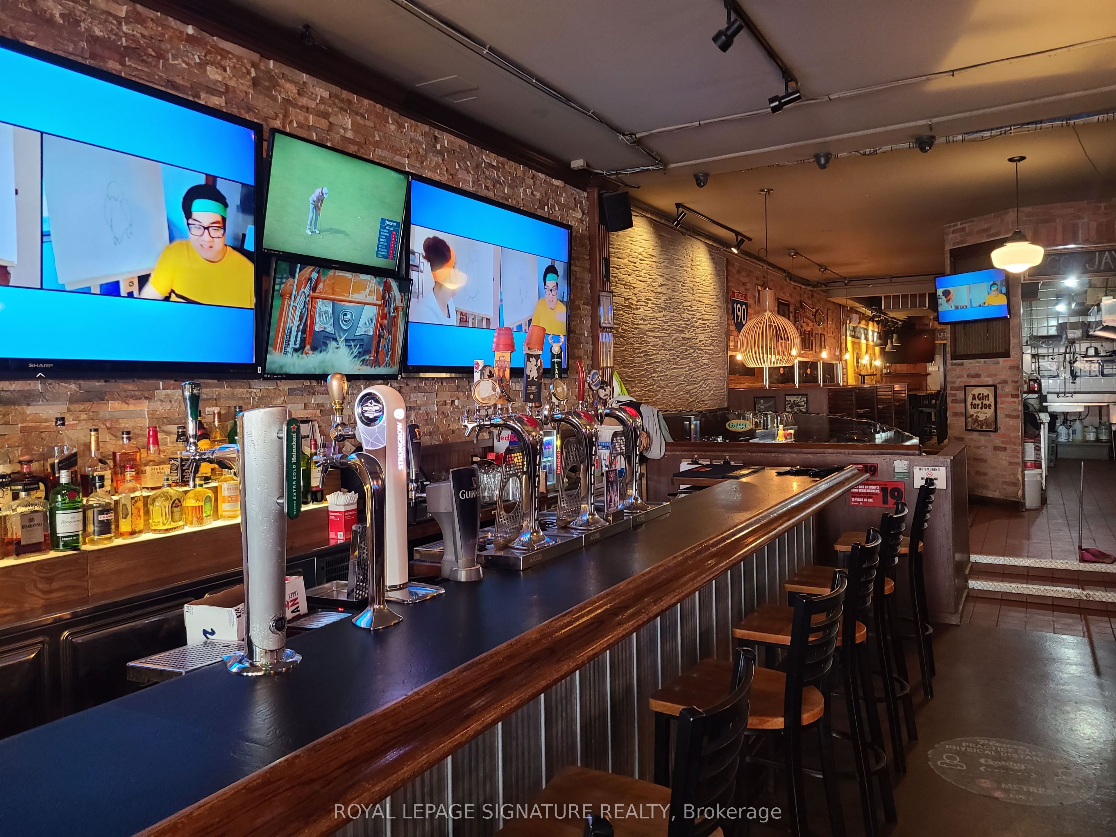 157 Roncesvalles Avenue Property Photo 18