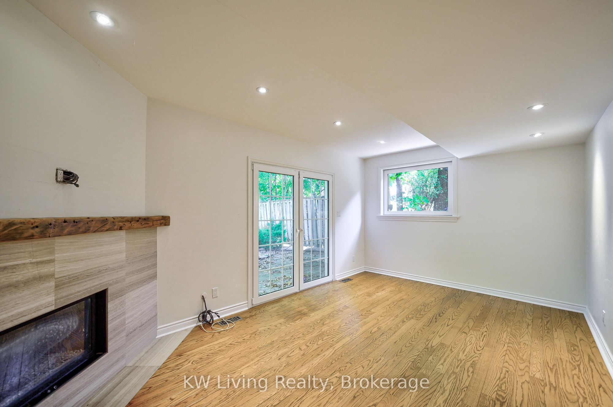 6 Hillavon Drive Property Photo 27