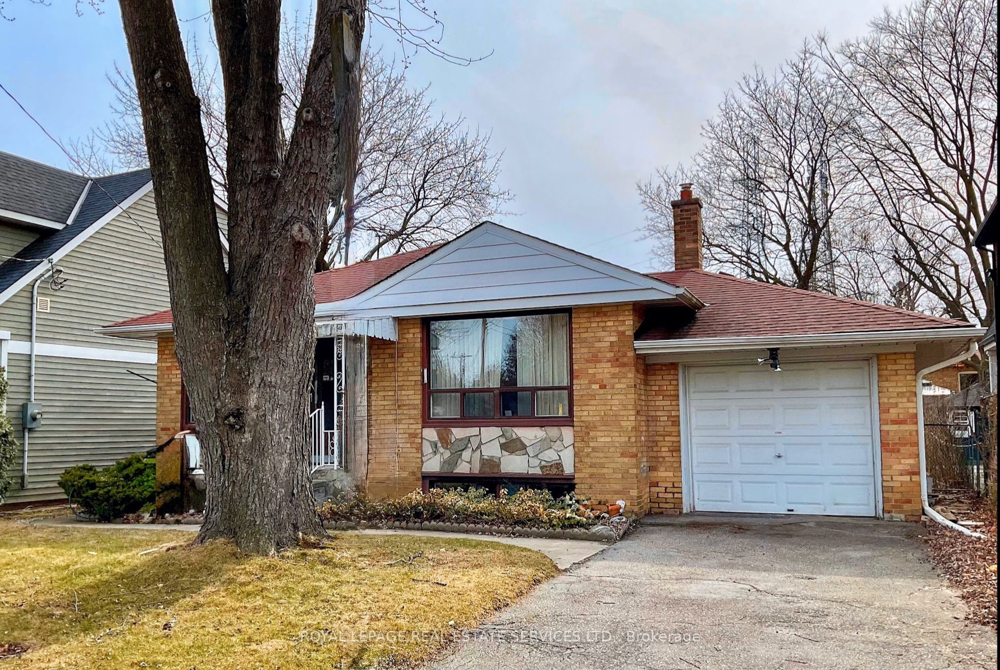 24 Appledale Road Property Photo