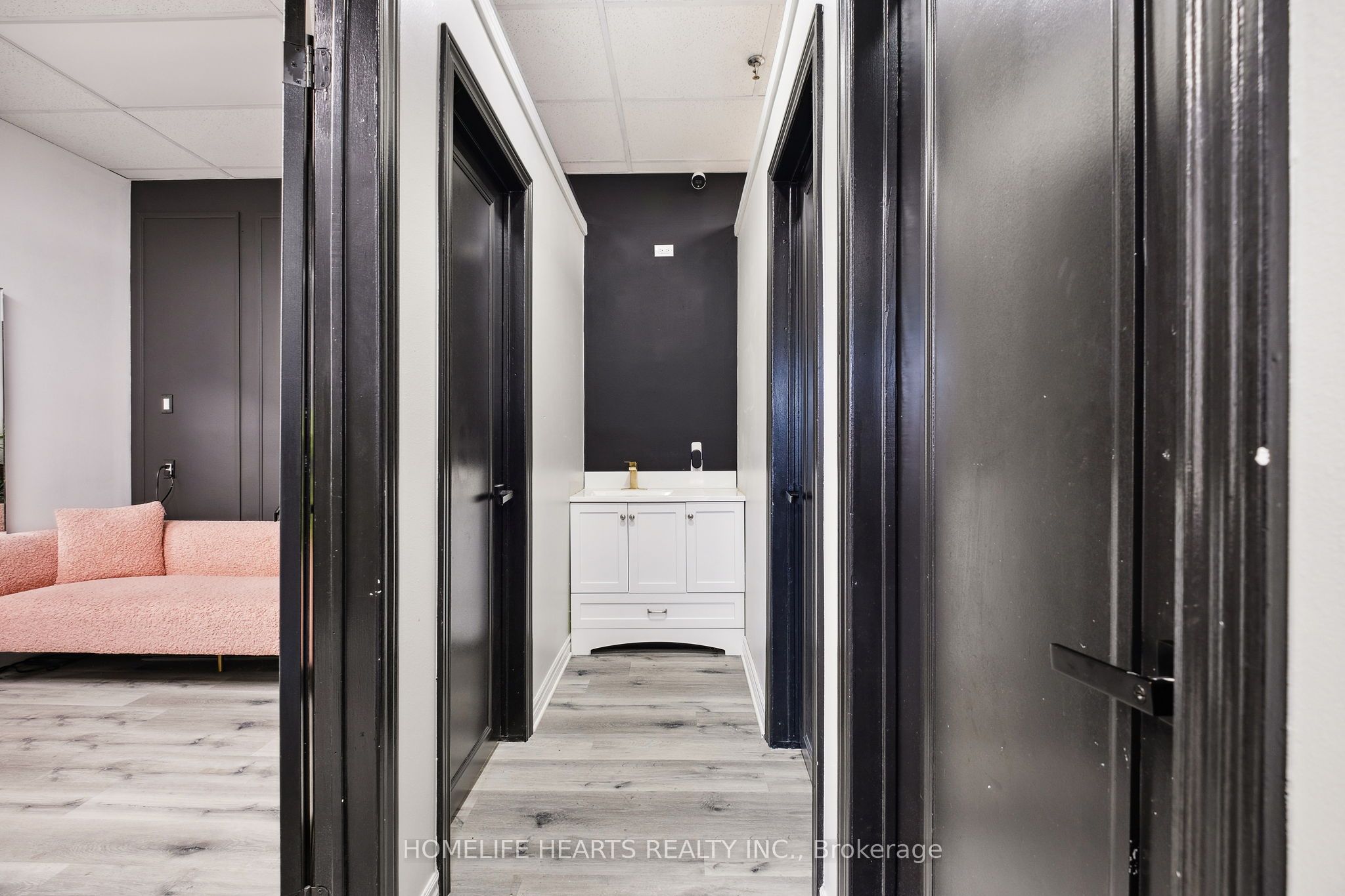 #106b - 2180 Credit Valley Road Property Photo 19