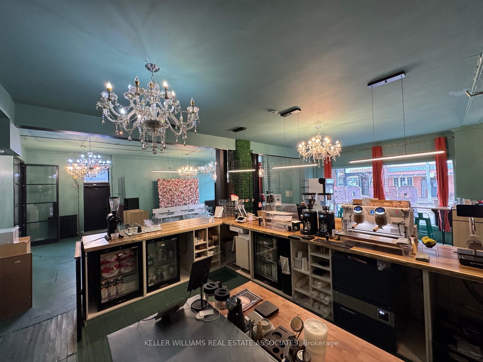 #a - 1267 Queen Street Property Photo 9
