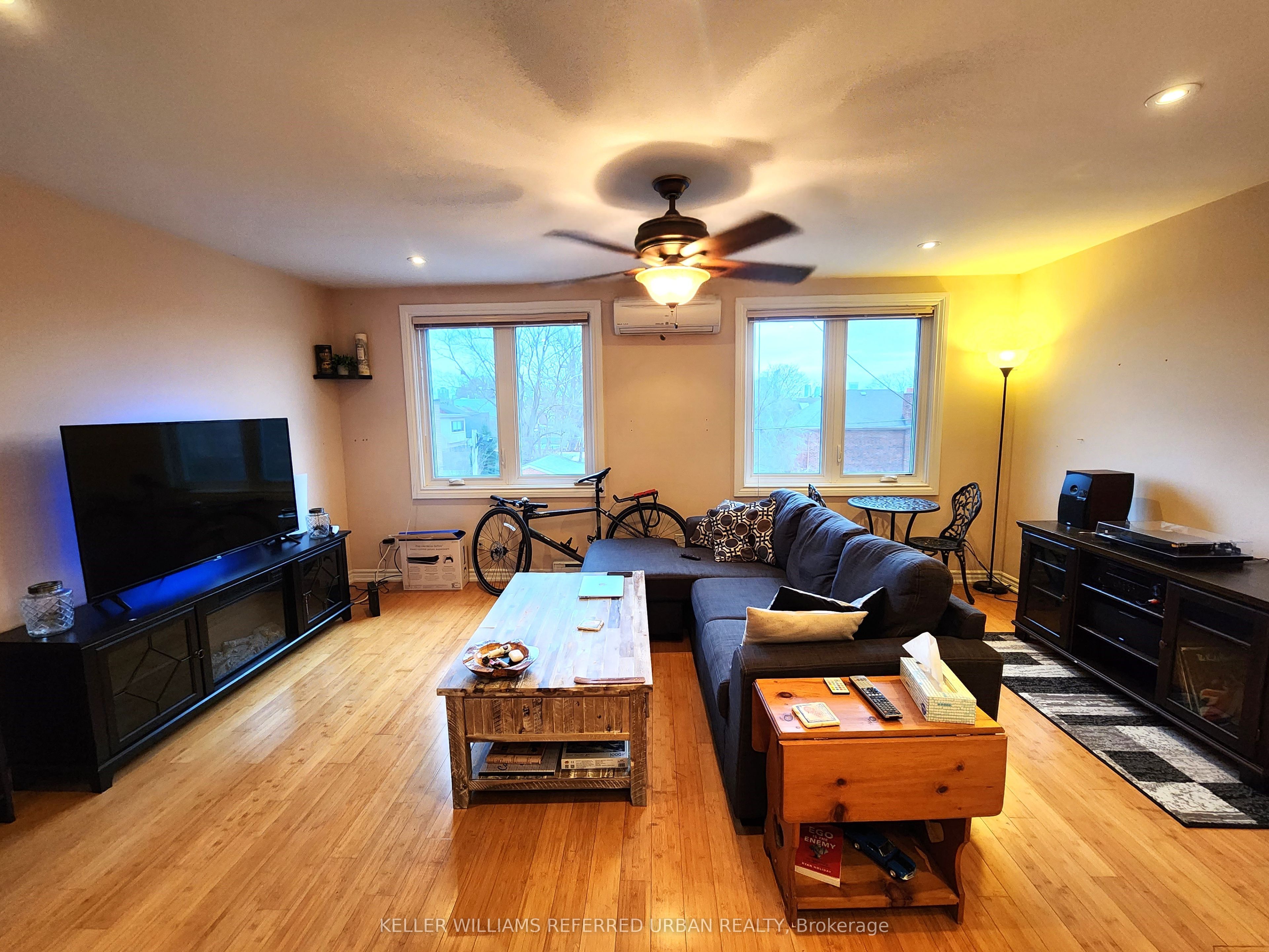 #3 - 2389 Bloor Street Property Photo