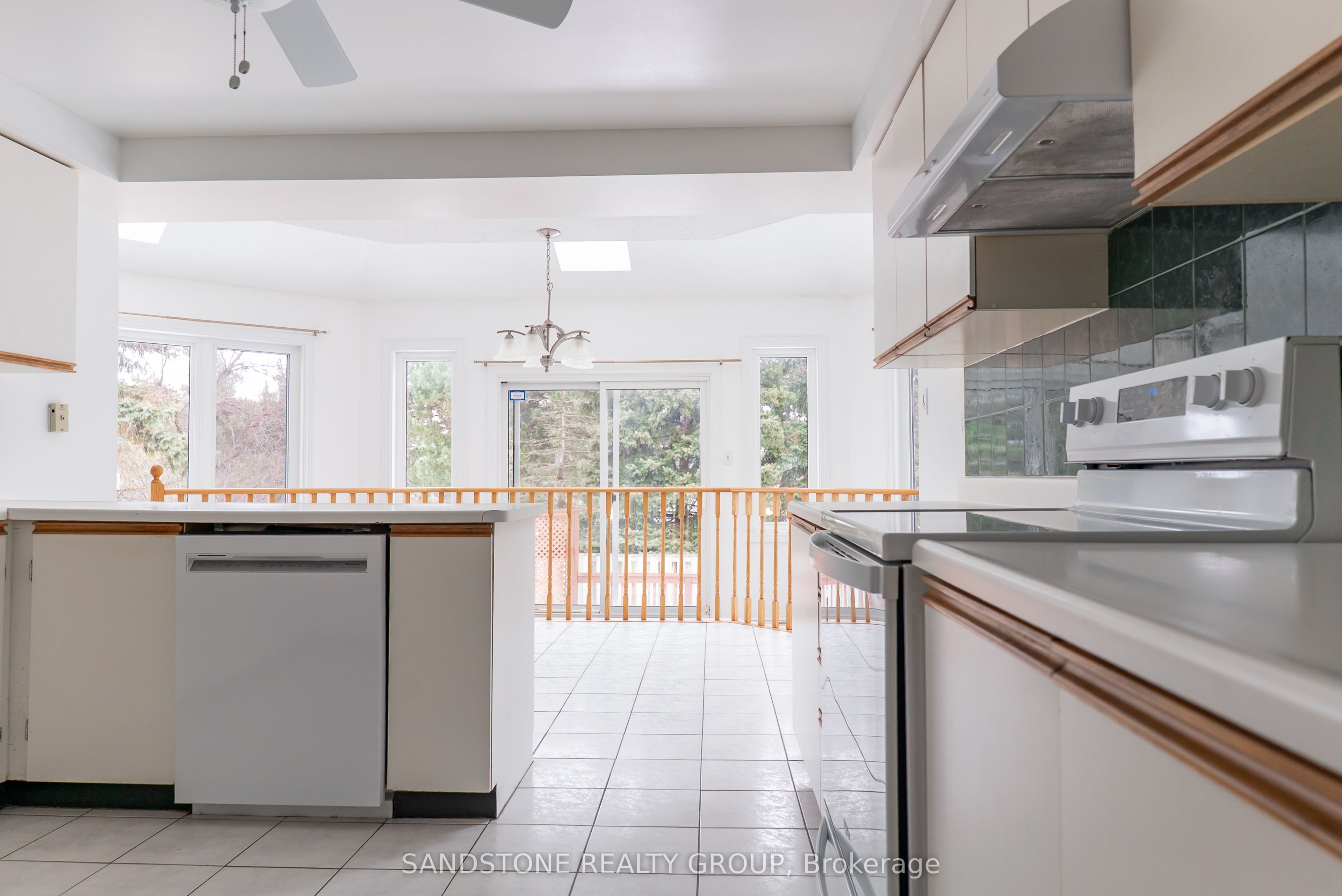 3050 Plum Tree Crescent Property Photo 15