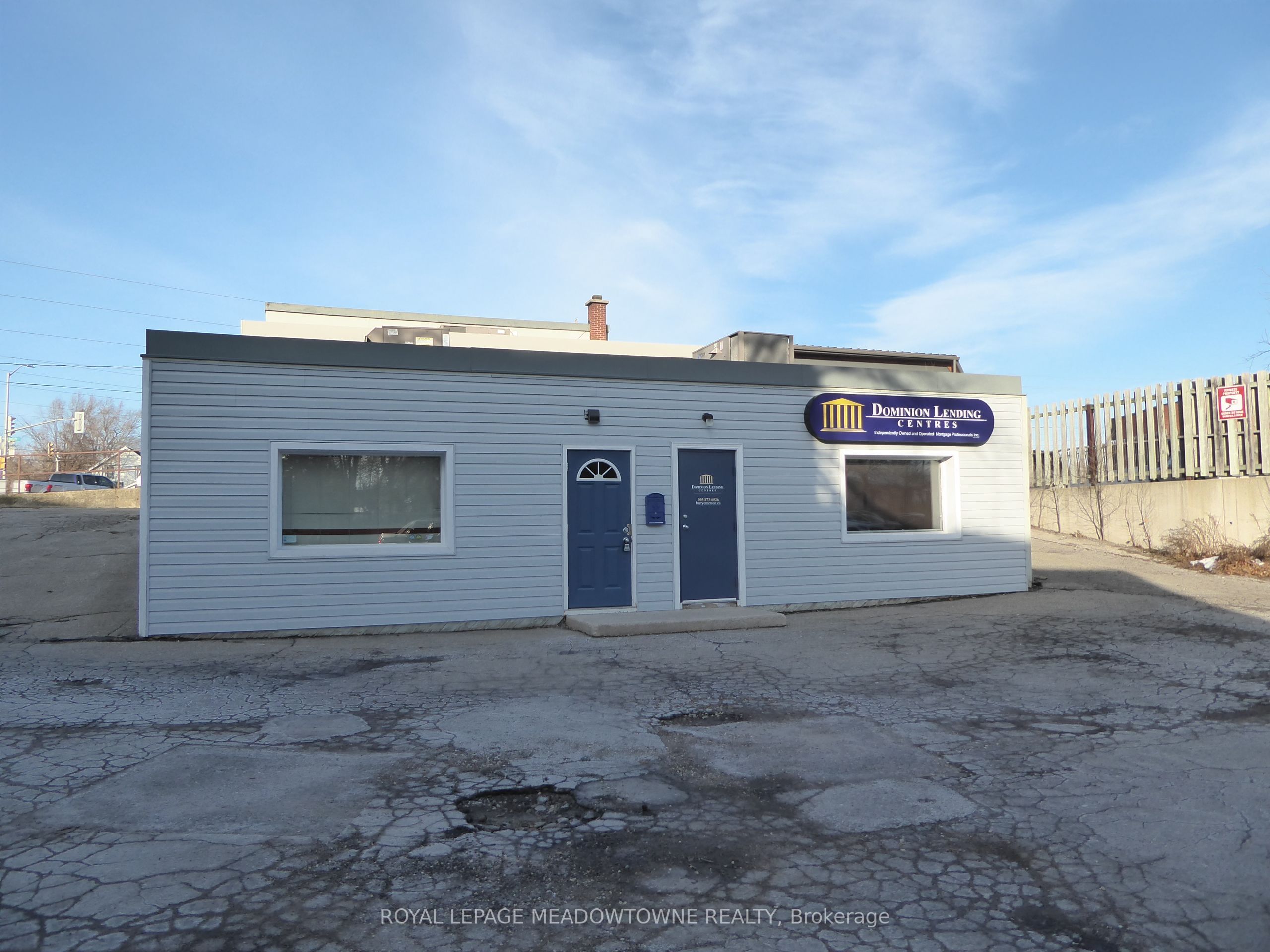 116 Guelph Street Property Photo 8