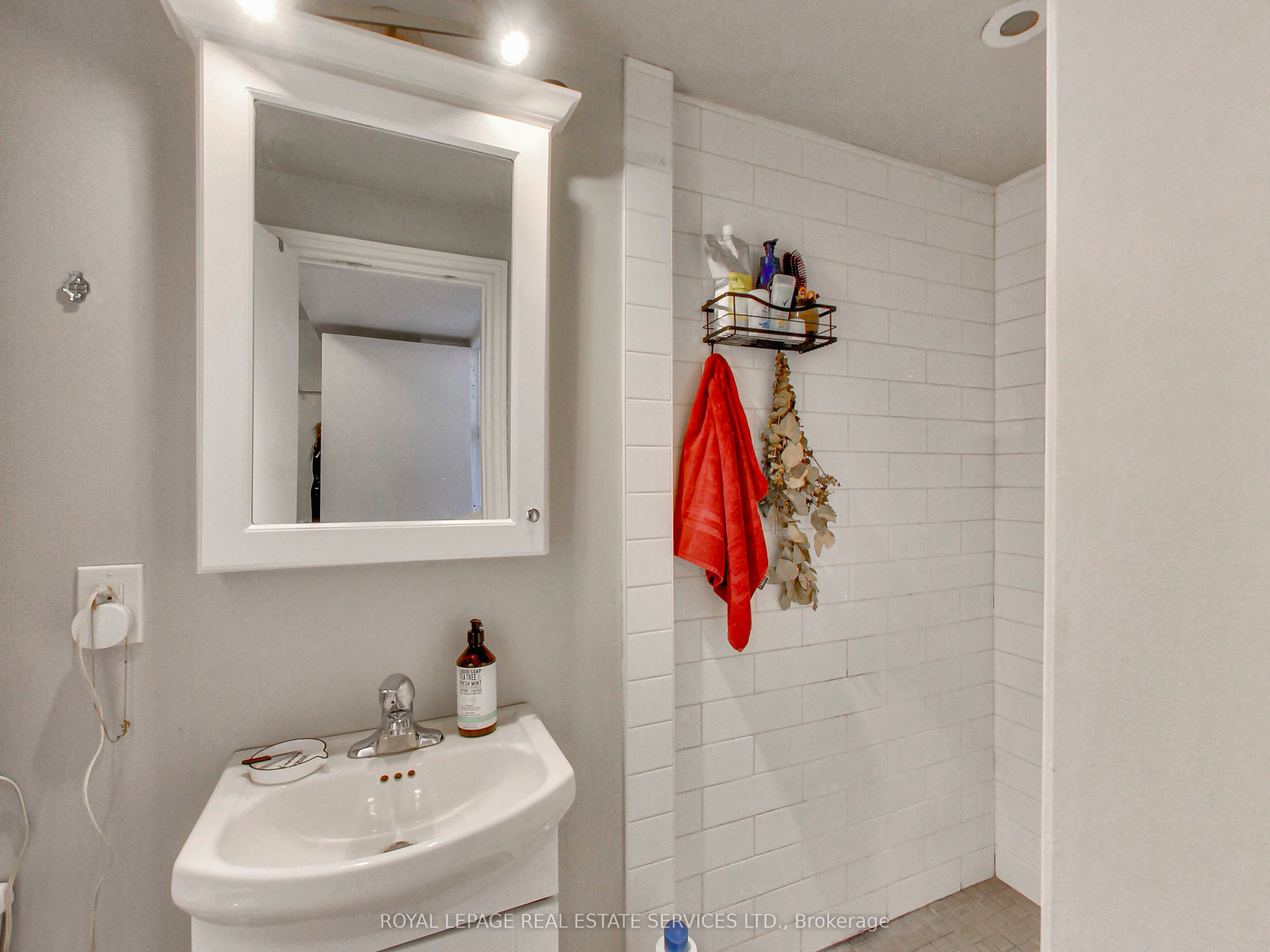 197 Royal York Road Property Photo 29