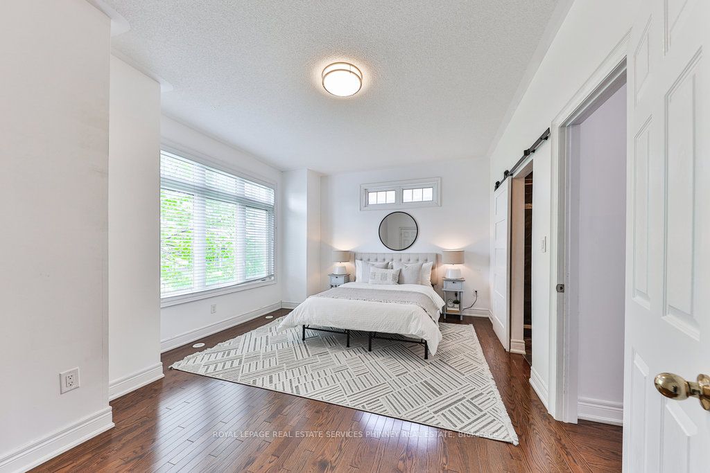 2032 Lakeshore Road Property Photo 13