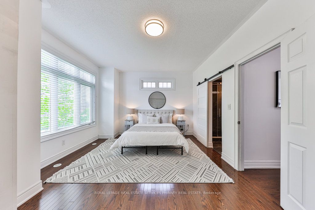 2032 Lakeshore Road Property Photo 14
