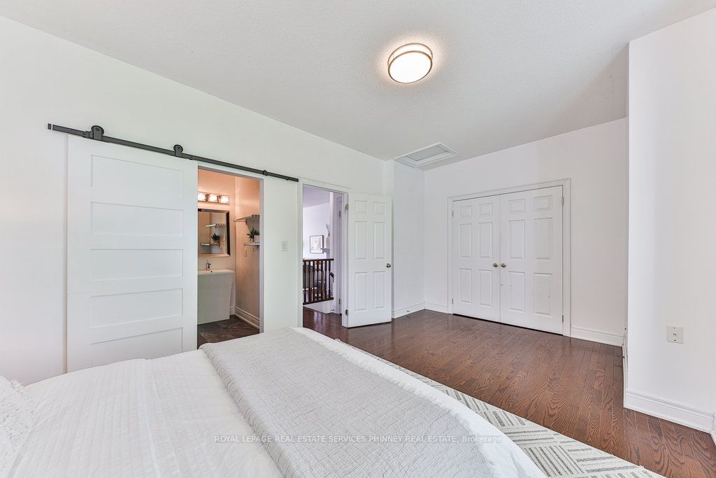 2032 Lakeshore Road Property Photo 15