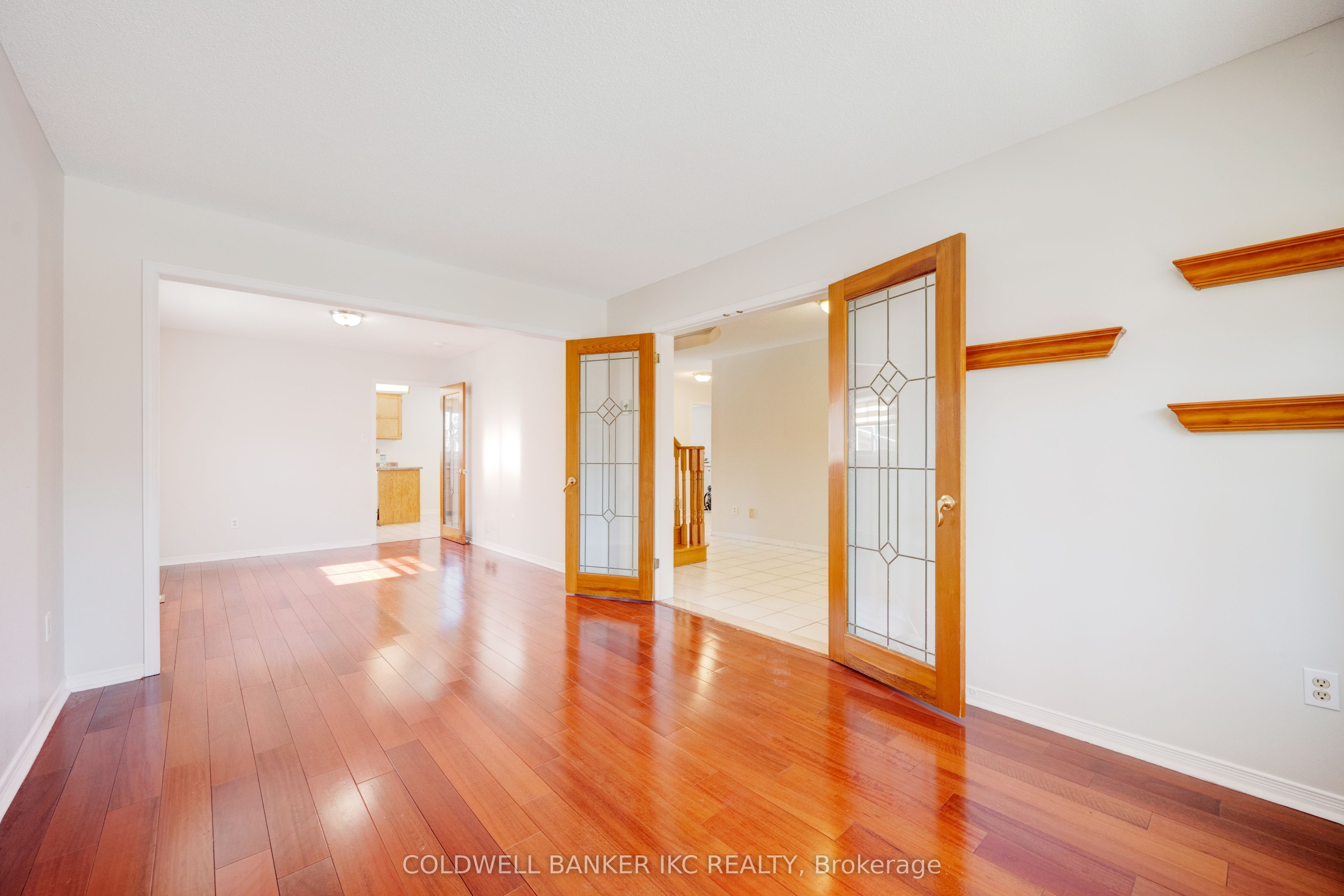 36 Allenhead Crescent Property Photo 6