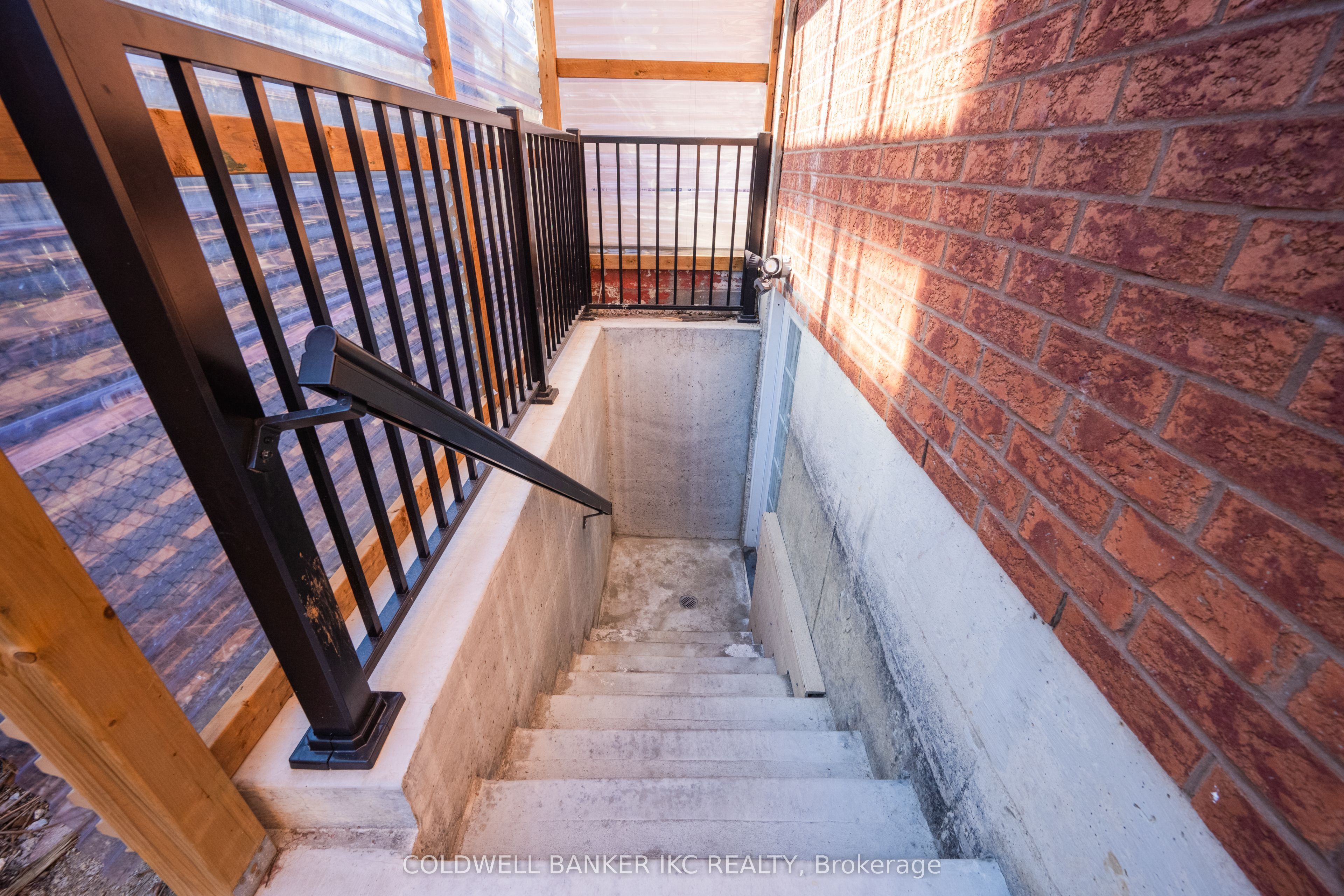36 Allenhead Crescent Property Photo 18