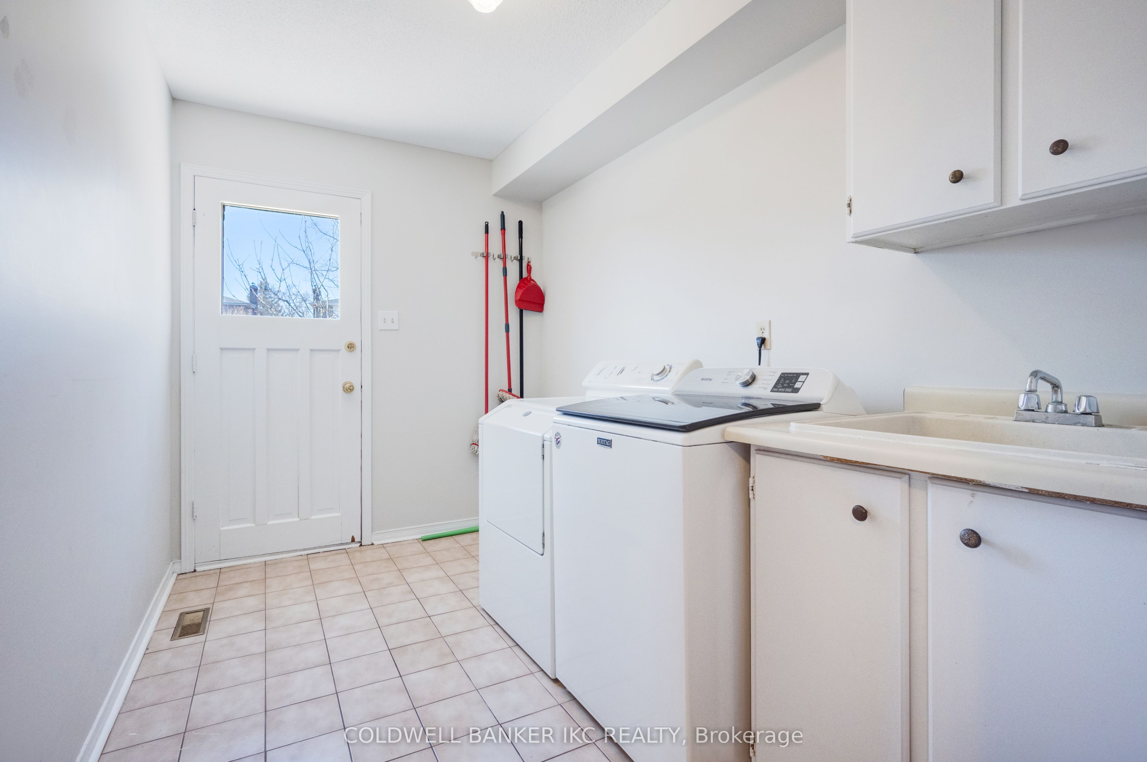 36 Allenhead Crescent Property Photo 33