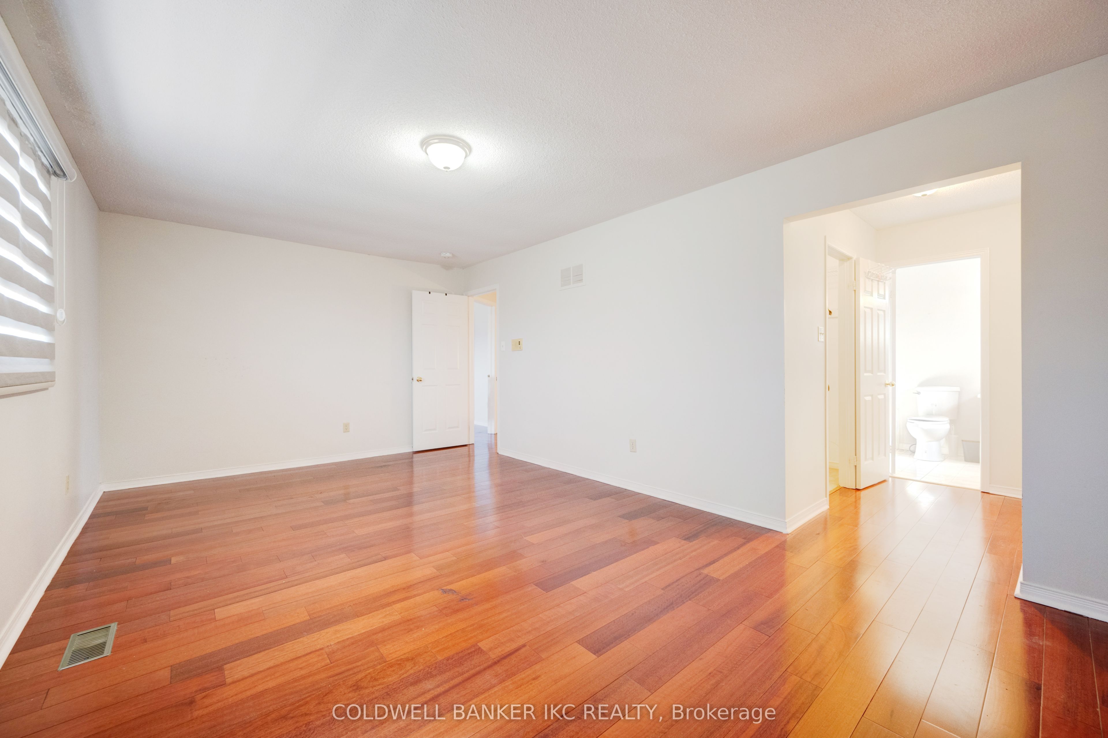 36 Allenhead Crescent Property Photo 37