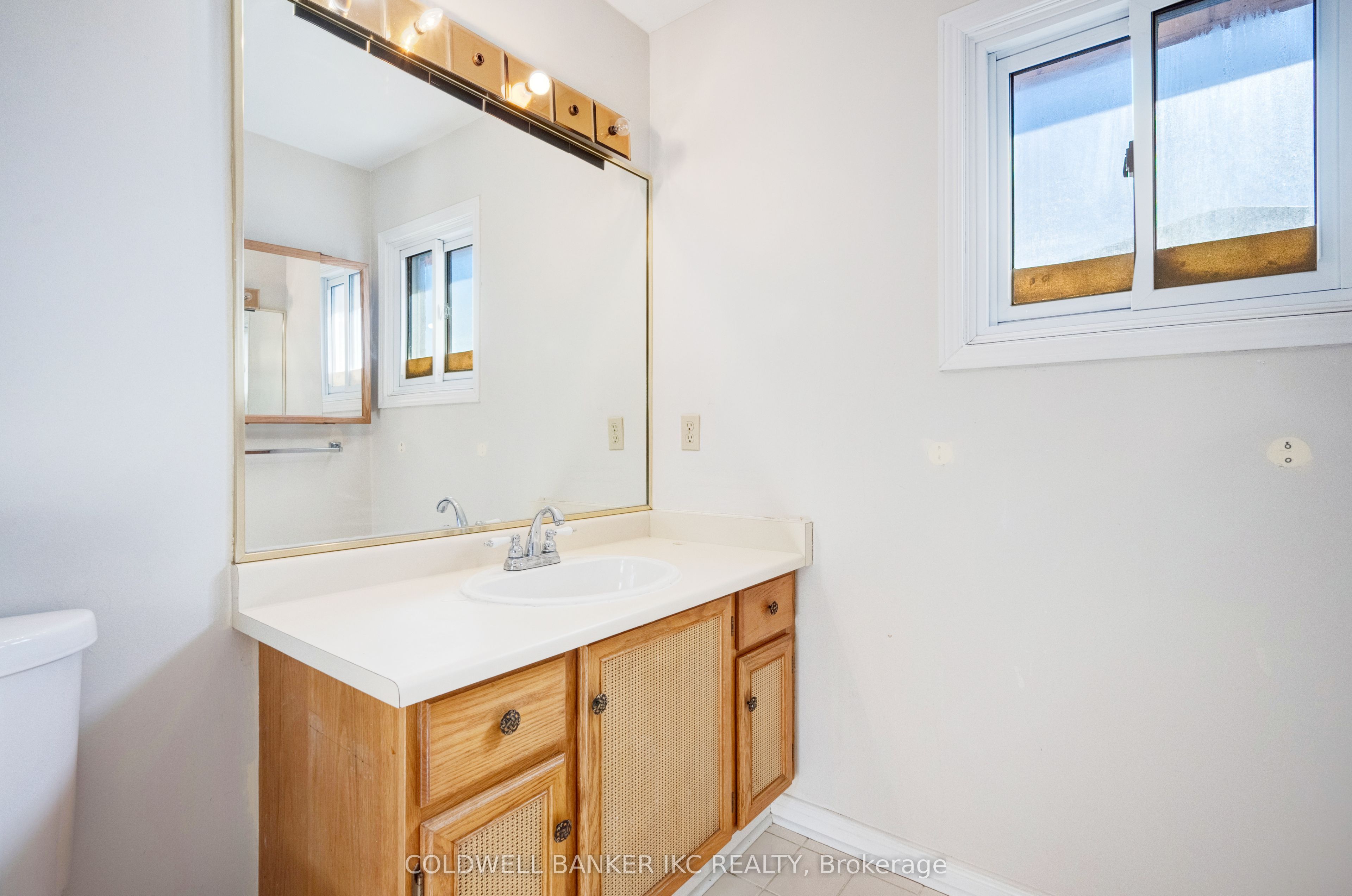 36 Allenhead Crescent Property Photo 39