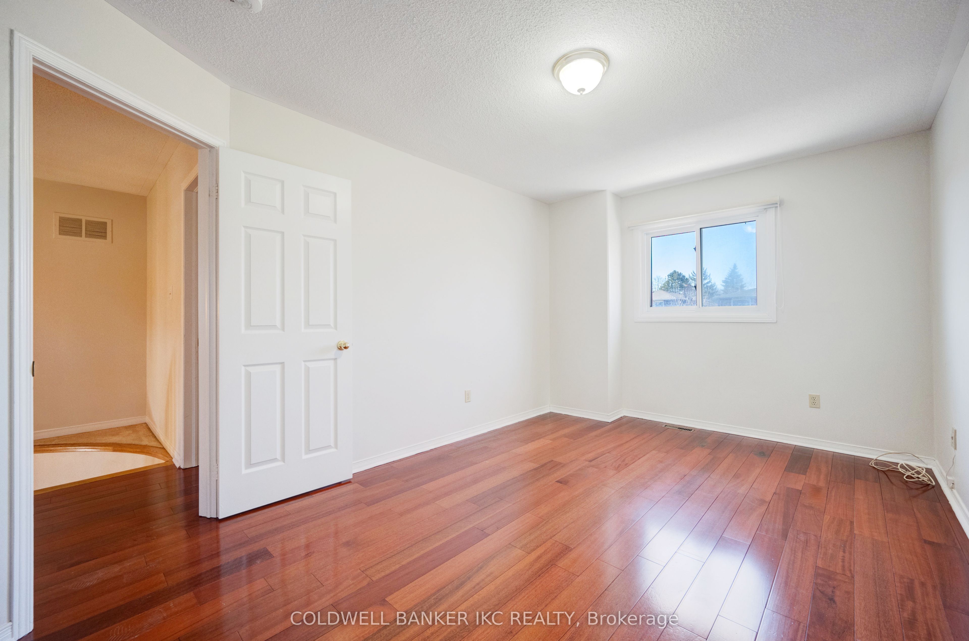 36 Allenhead Crescent Property Photo 42