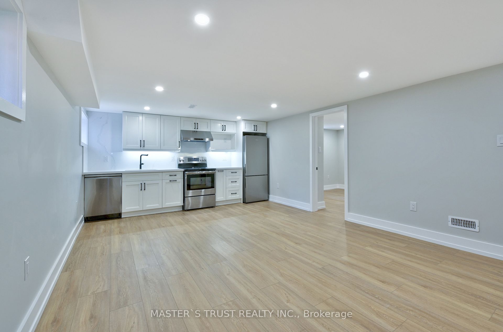 #unit 2 - 28 Florence Drive Property Photo