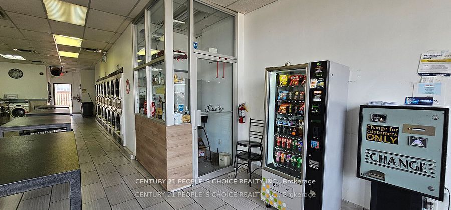 #a - 20 A Rexdale Boulevard Property Photo 11