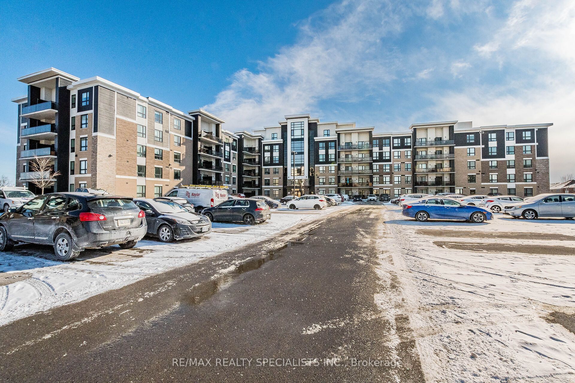 #221 - 640 Sauve Street Property Photo 4