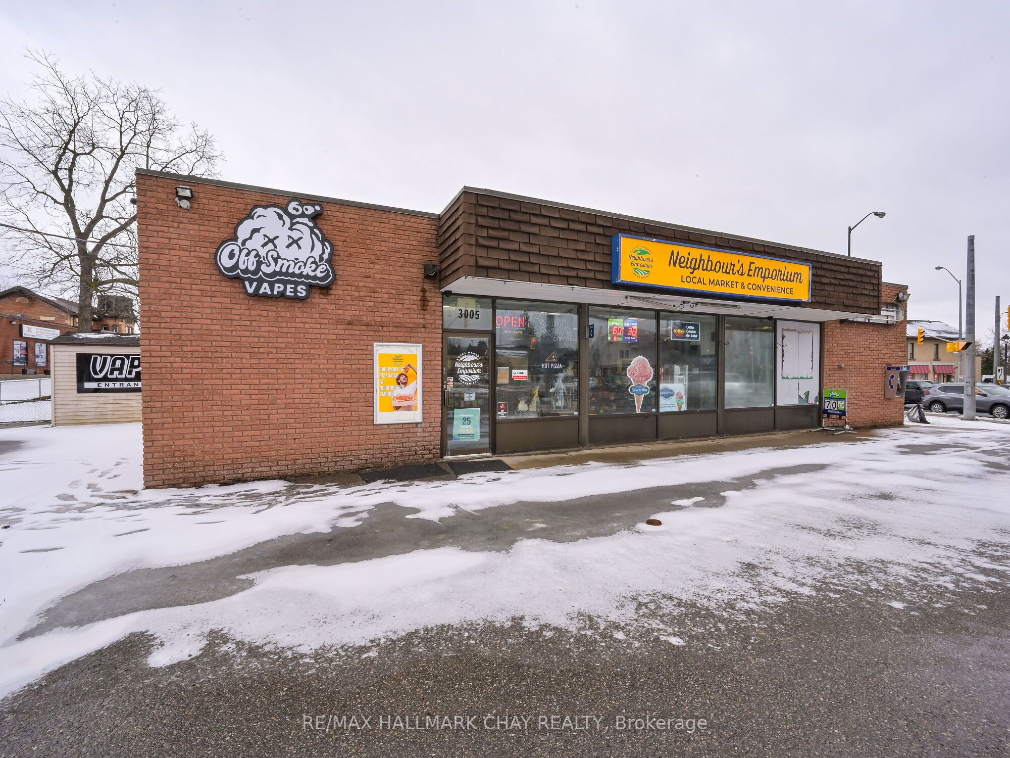 3005 Charleston Sideroad Property Photo 1