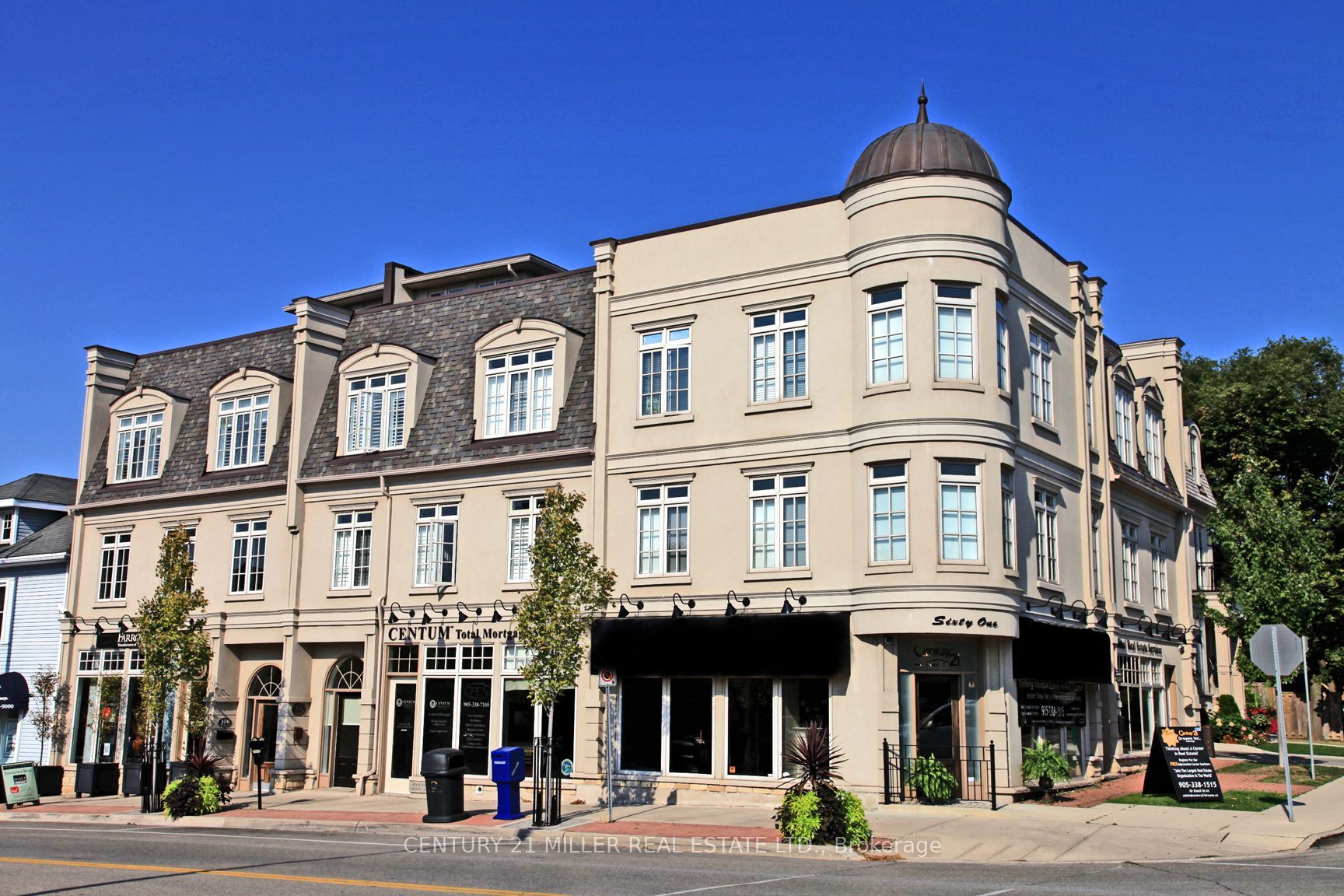 61 Lakeshore Road Property Photo 1