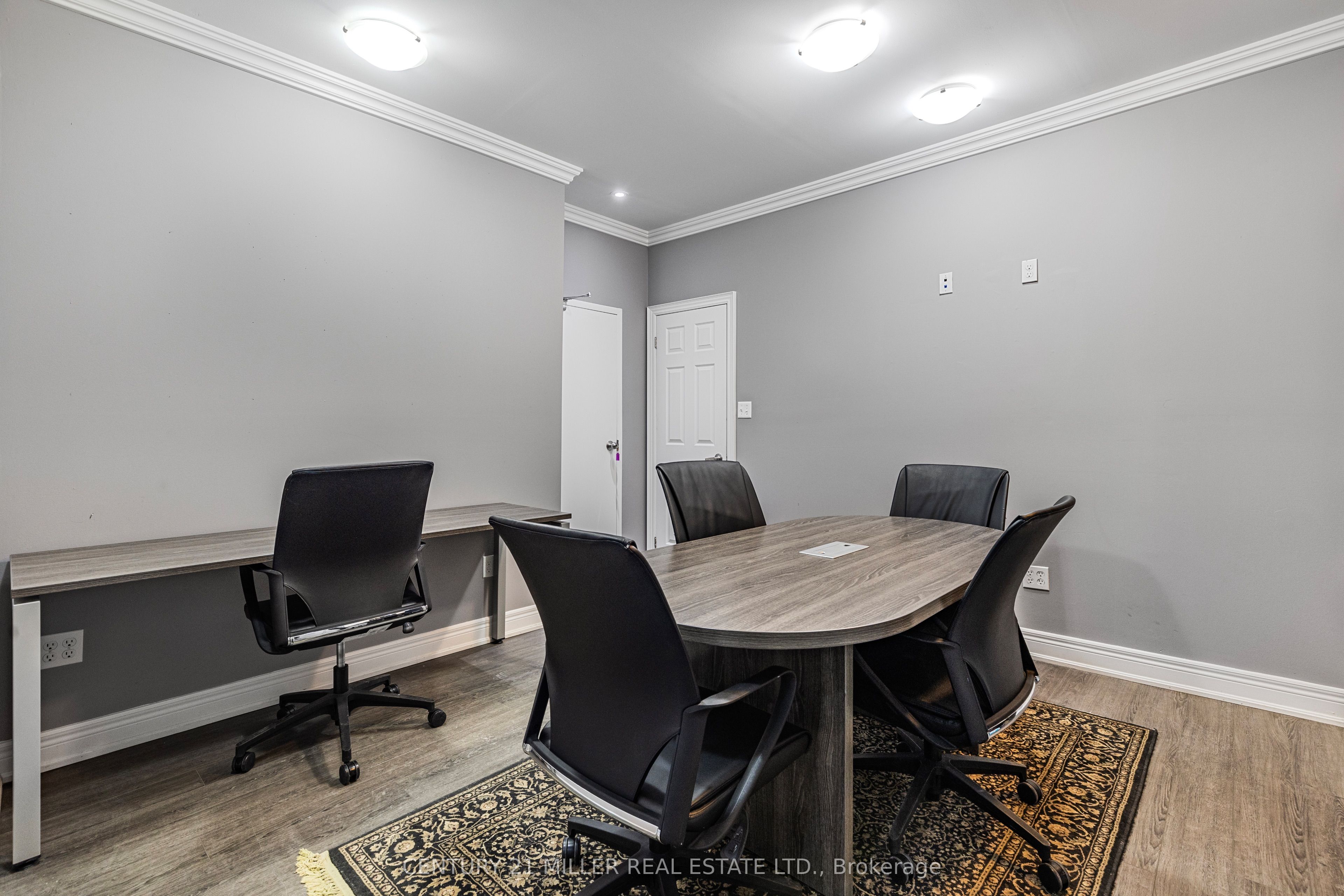 61 Lakeshore Road Property Photo 17