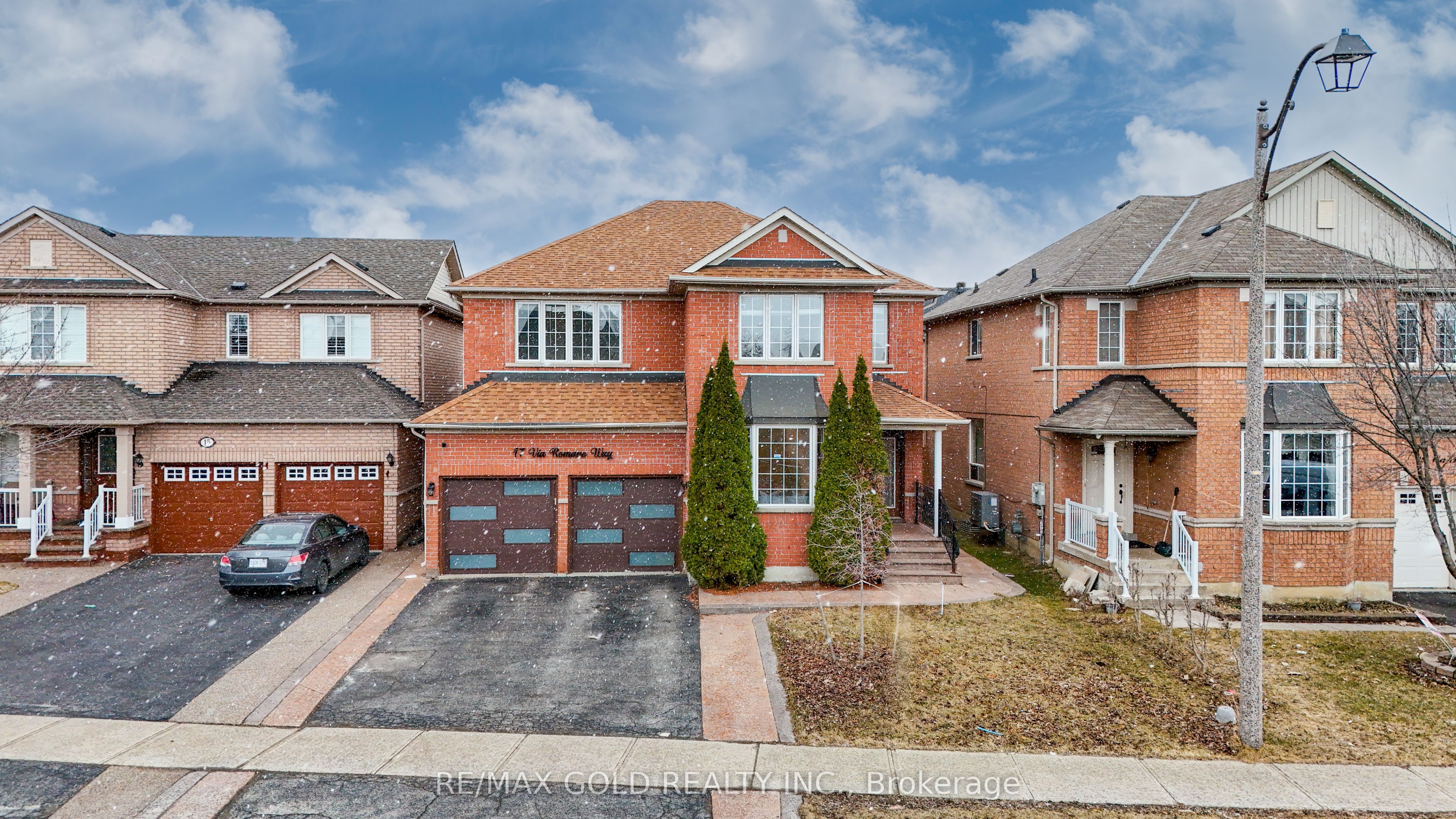 17 Via Romano Way Property Photo 1