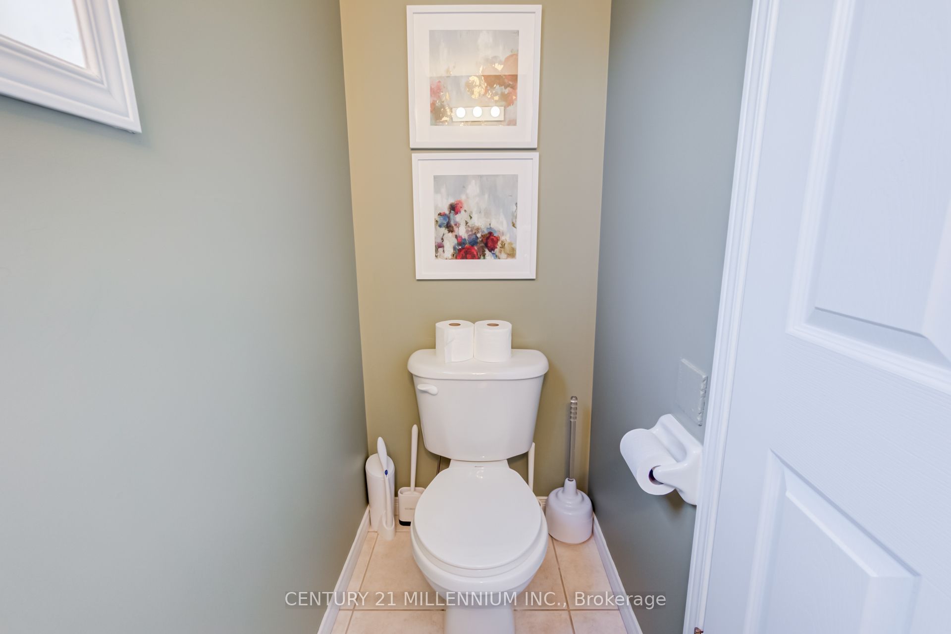 127 Biscayne Crescent Property Photo 18