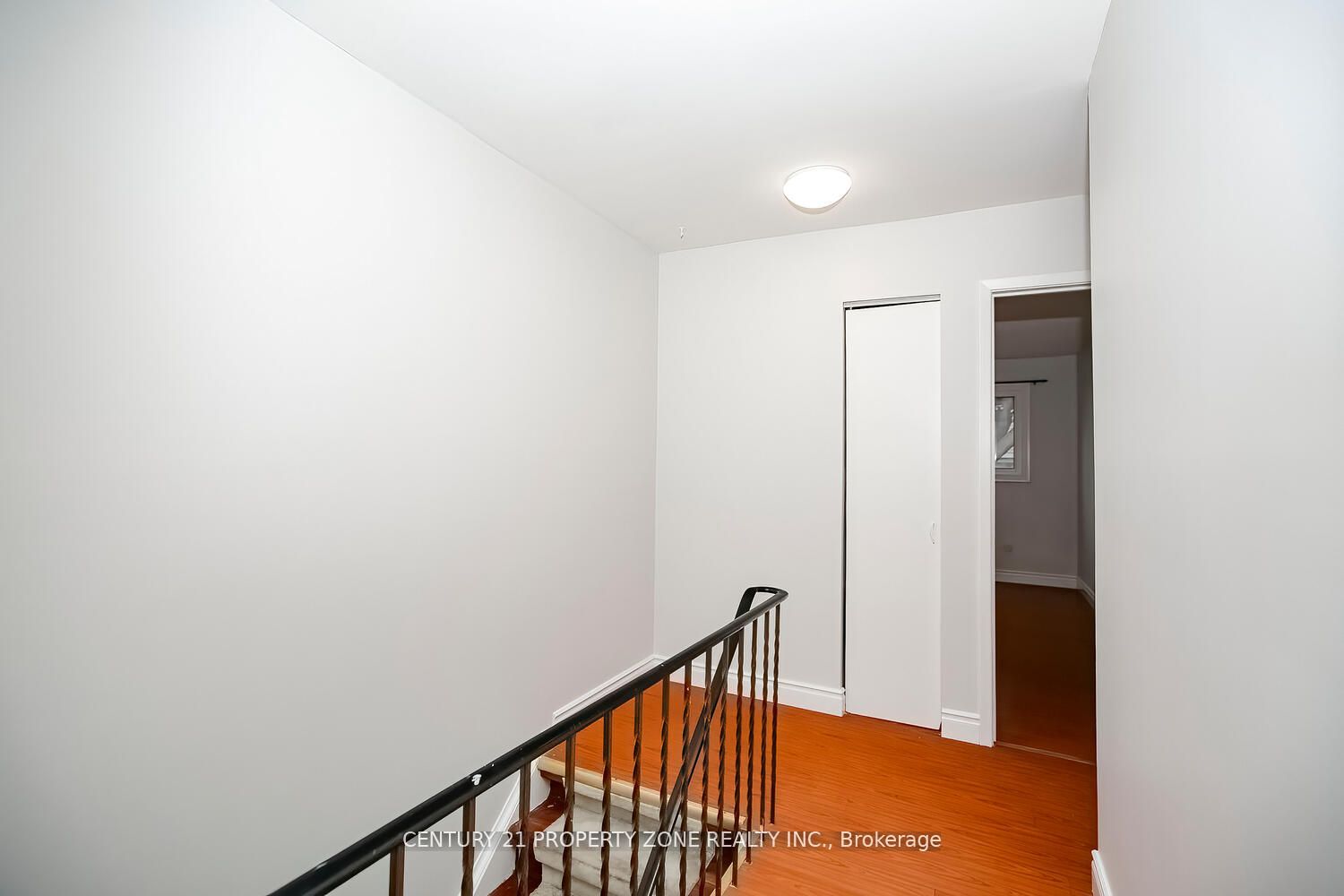 #96 - 400 Mississauga Valley Boulevard Property Photo 19