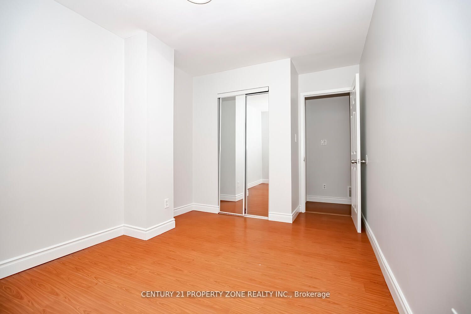 #96 - 400 Mississauga Valley Boulevard Property Photo 27