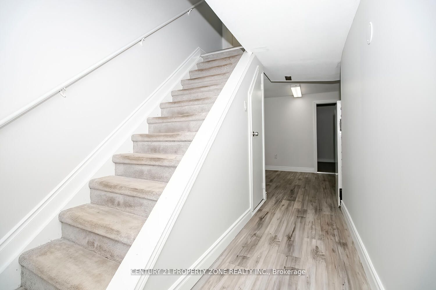#96 - 400 Mississauga Valley Boulevard Property Photo 30