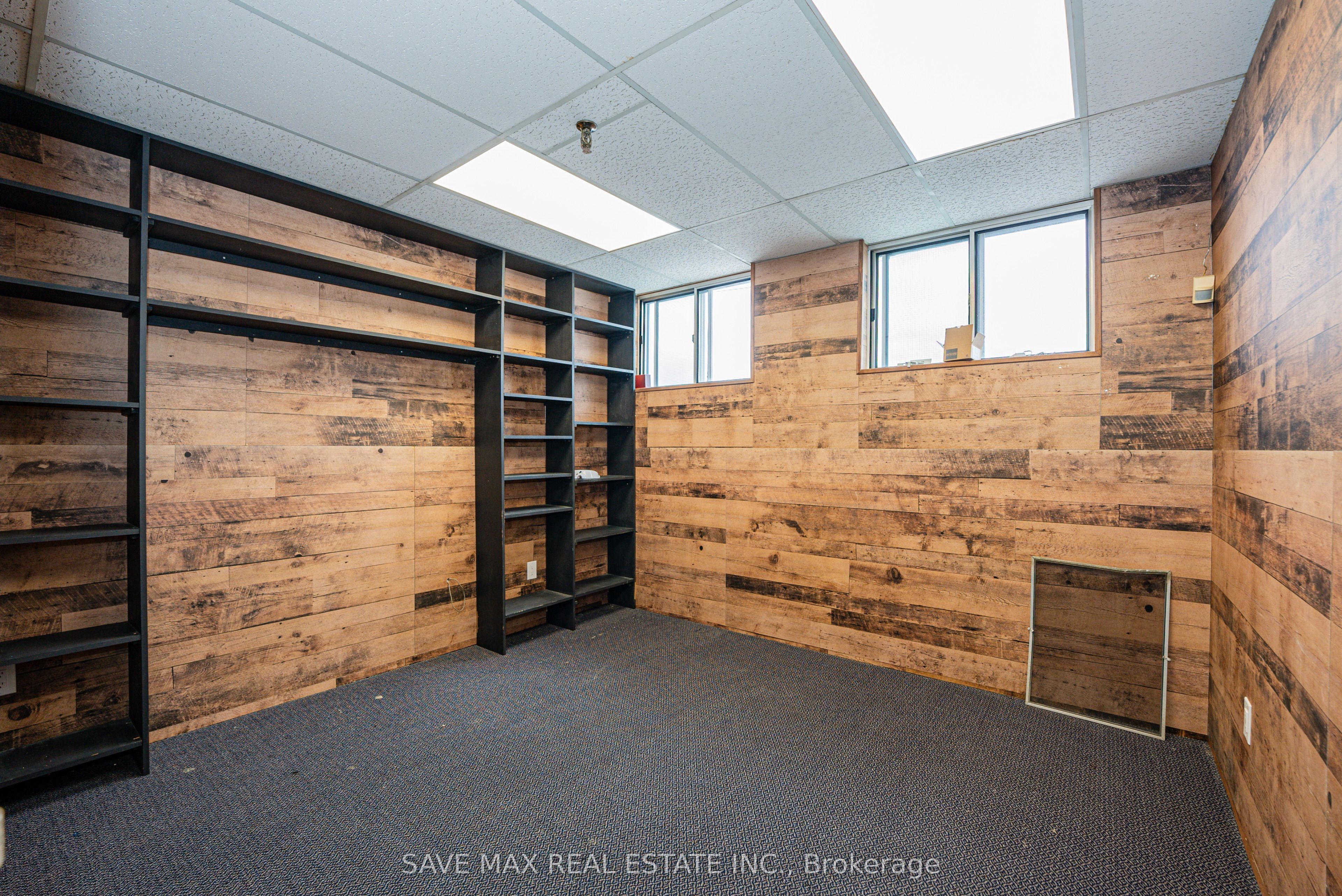#81 - 2455 Cawthra Road Property Photo 7