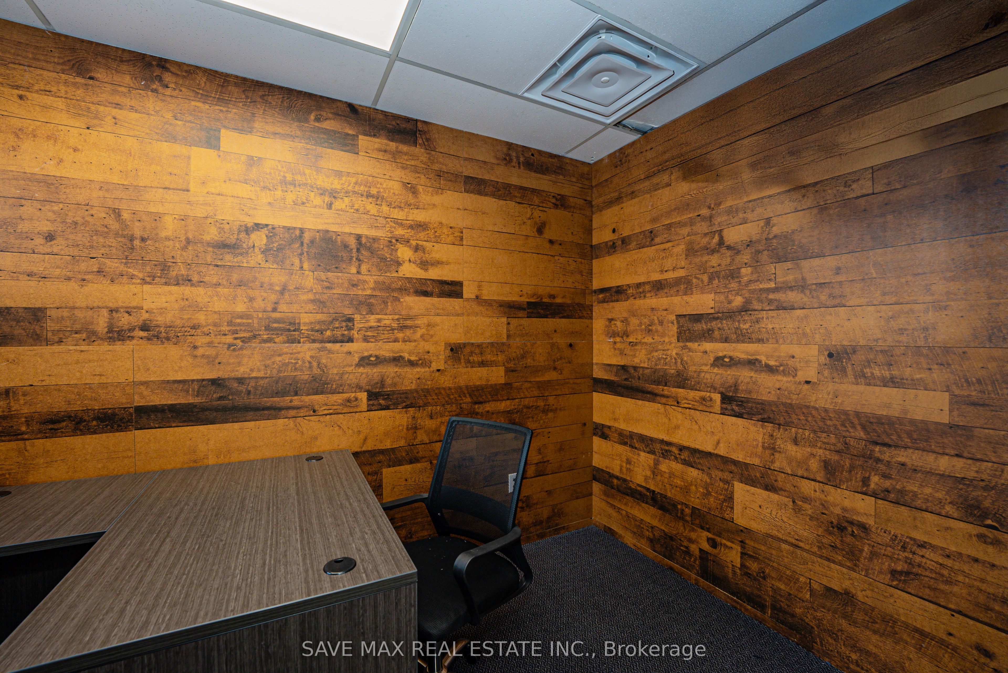 #82 - 2455 Cawthra Road Property Photo 15