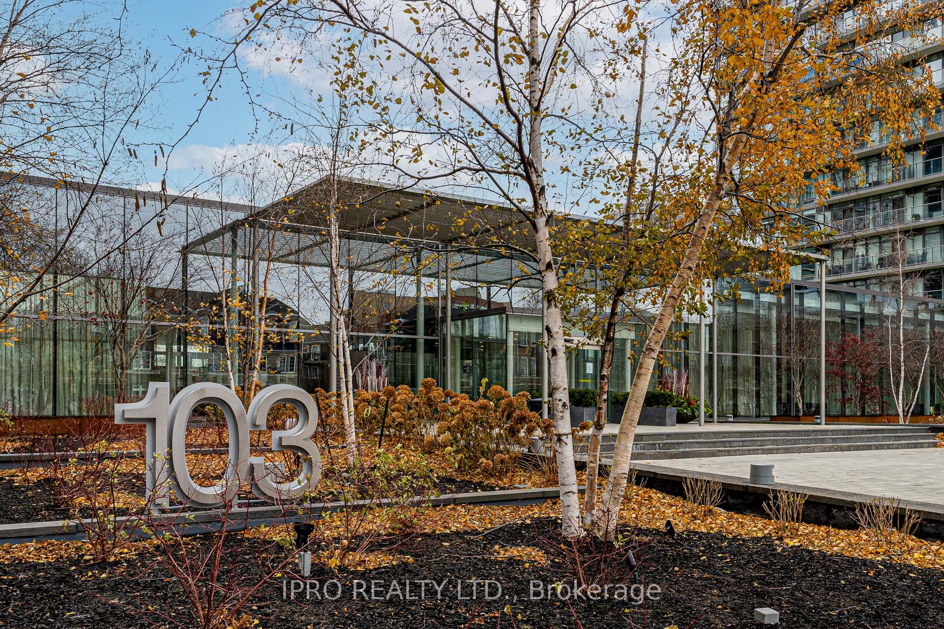#1317 - 103 The Queensway Property Photo