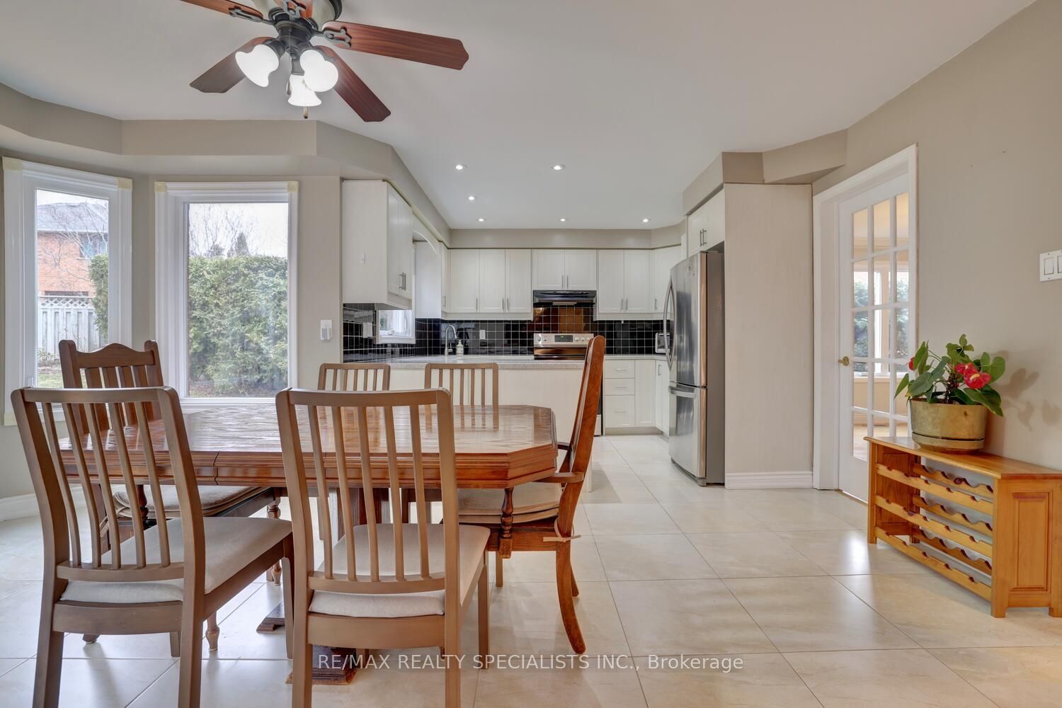 2158 Robin Drive Property Photo 15