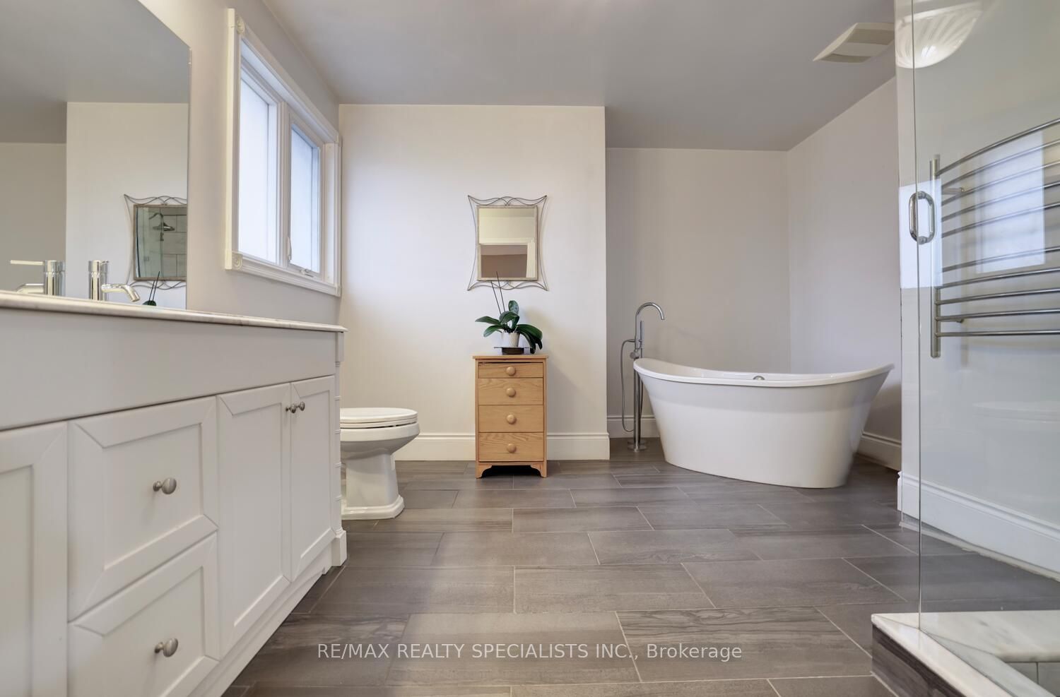 2158 Robin Drive Property Photo 24