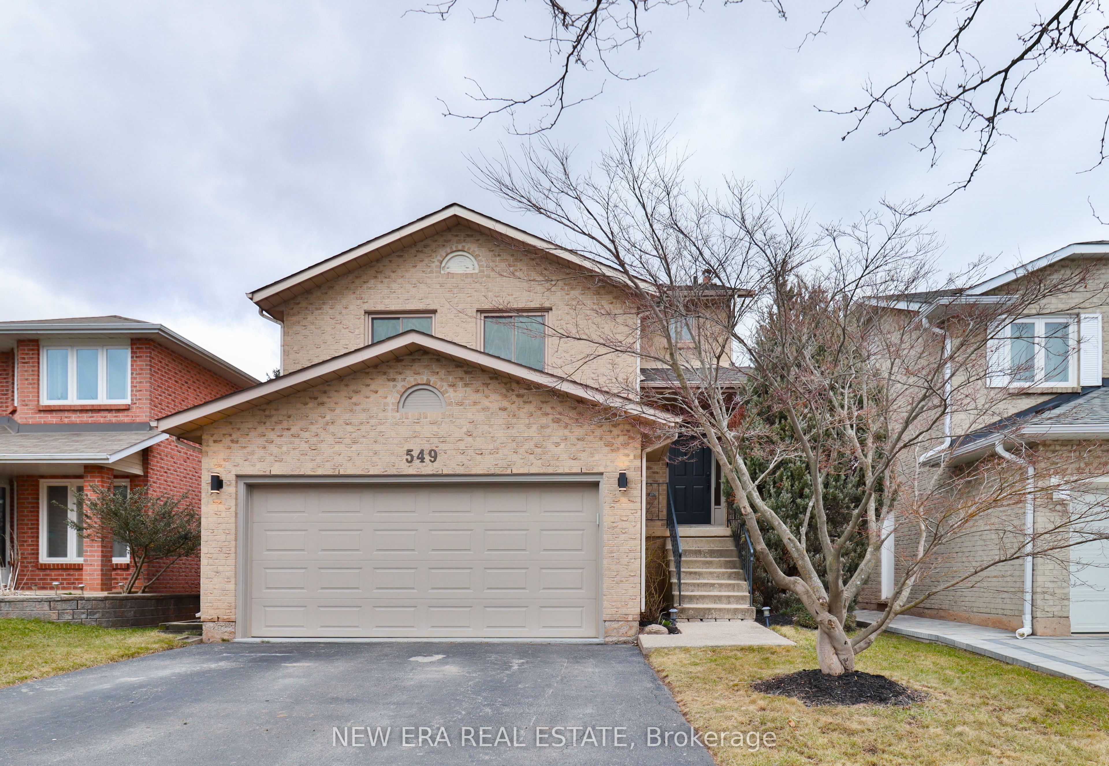 549 Deerhurst Dr Property Photo