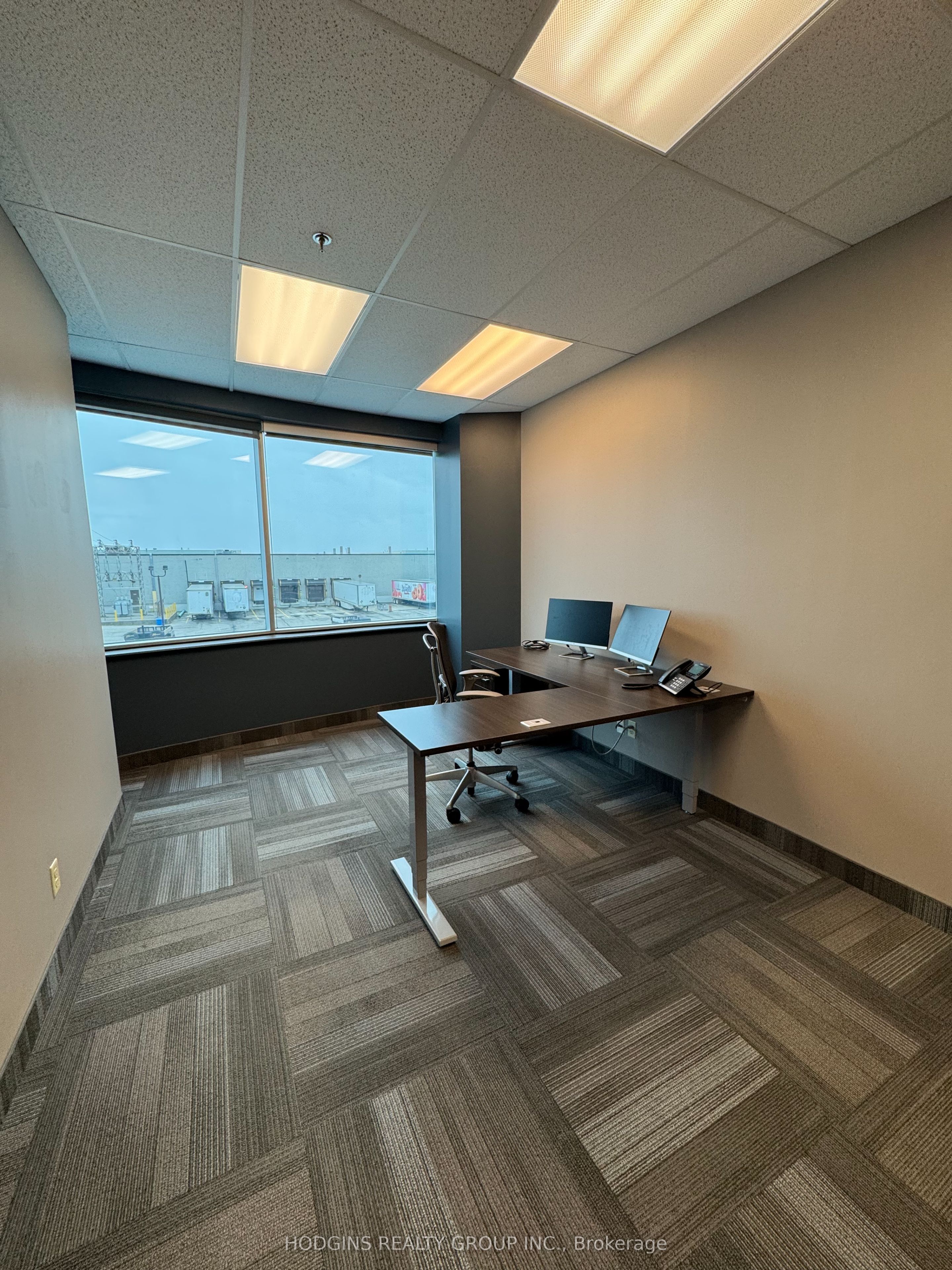 #200 - 4475 North Service Road Property Photo 4