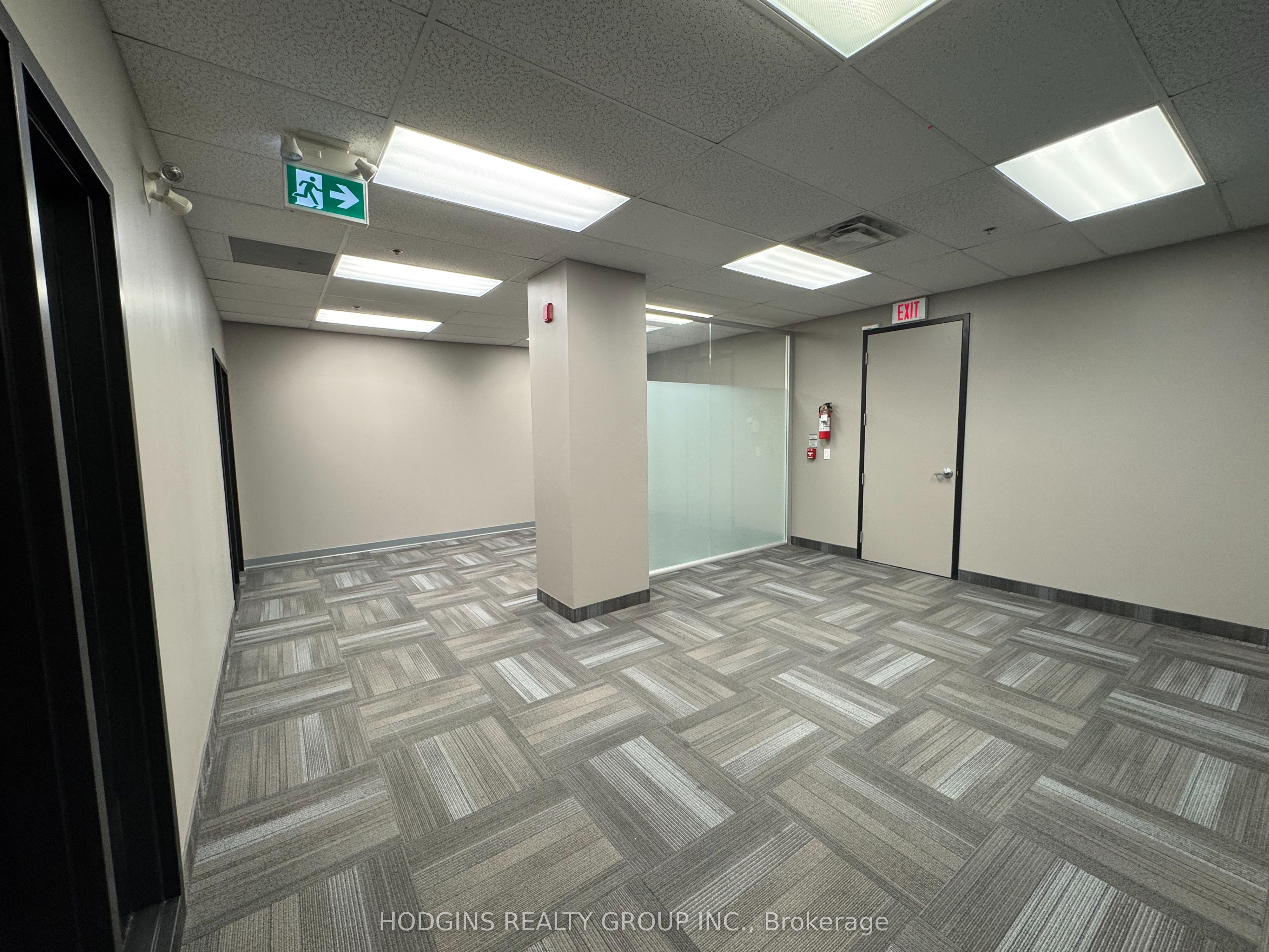 #200 - 4475 North Service Road Property Photo 6