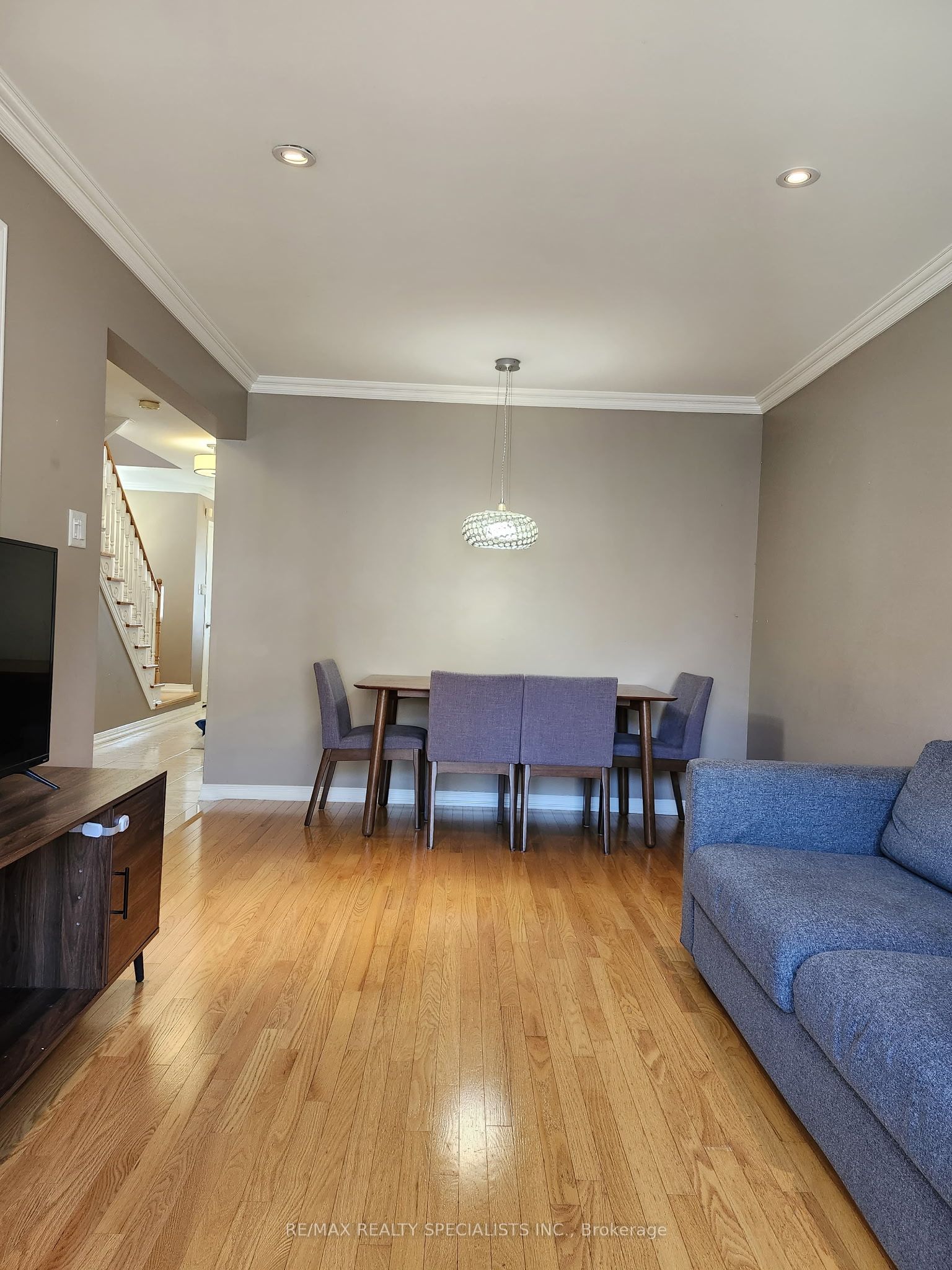 272 Fitzgerald Crescent Property Photo 8