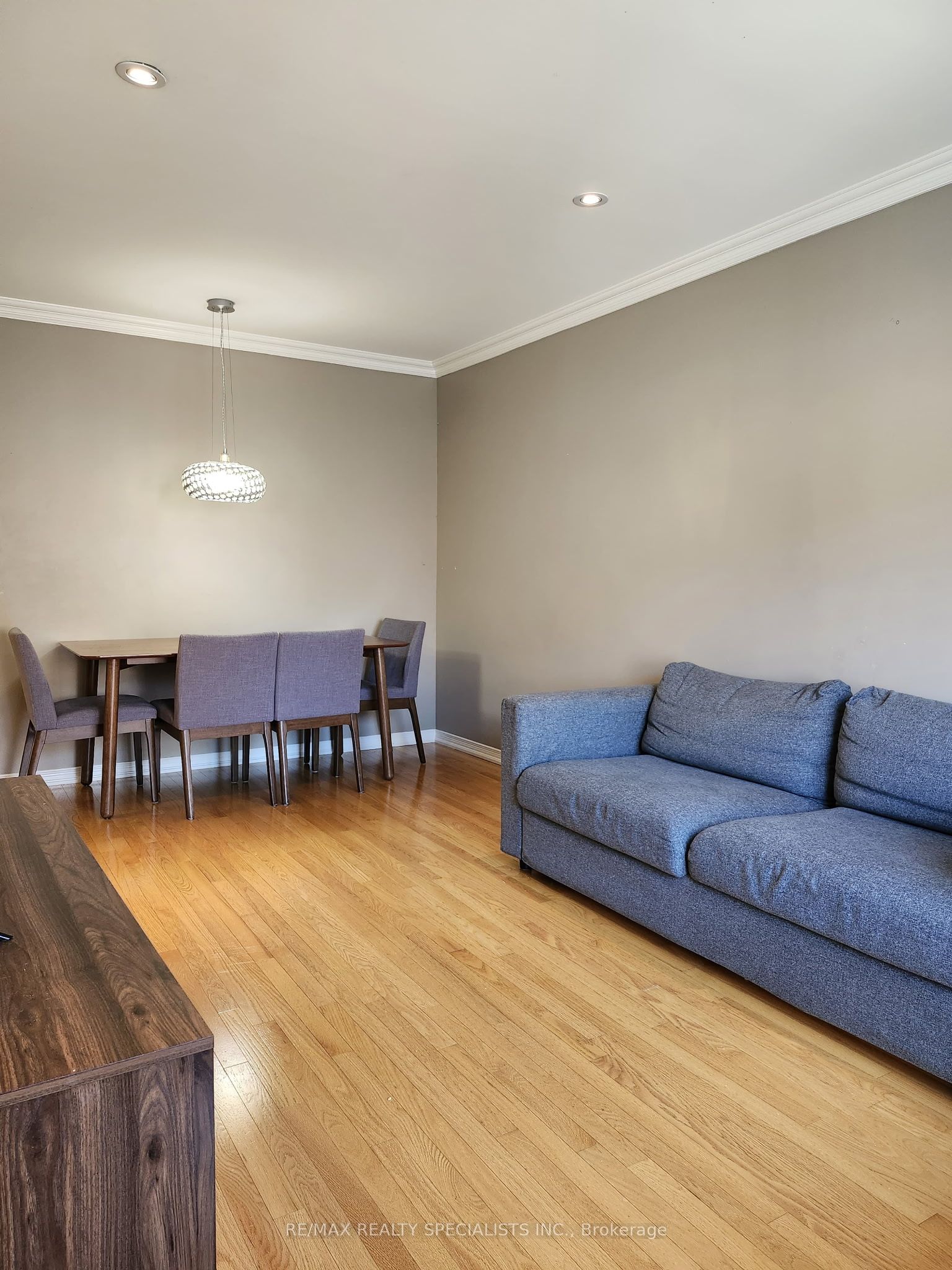 272 Fitzgerald Crescent Property Photo 9