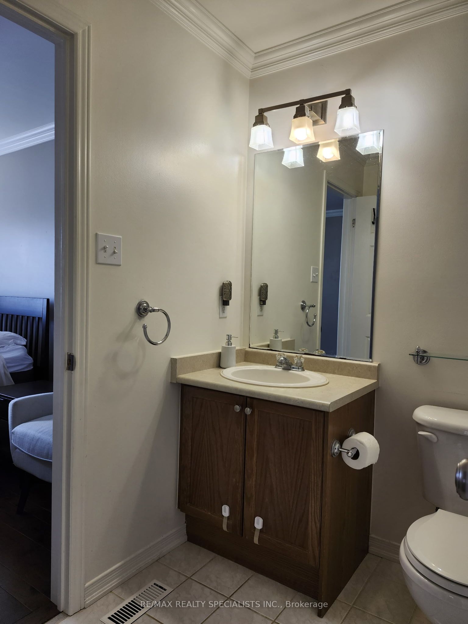 272 Fitzgerald Crescent Property Photo 18